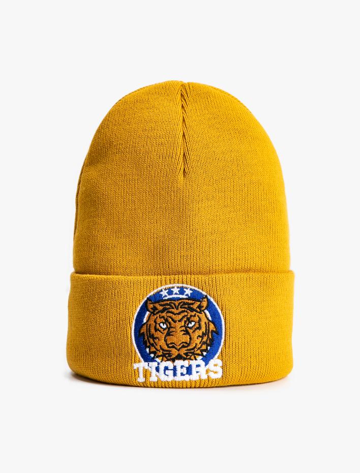 Erkek Basic Kolej Bere Kaplan İşlemeli Katlama Detaylı