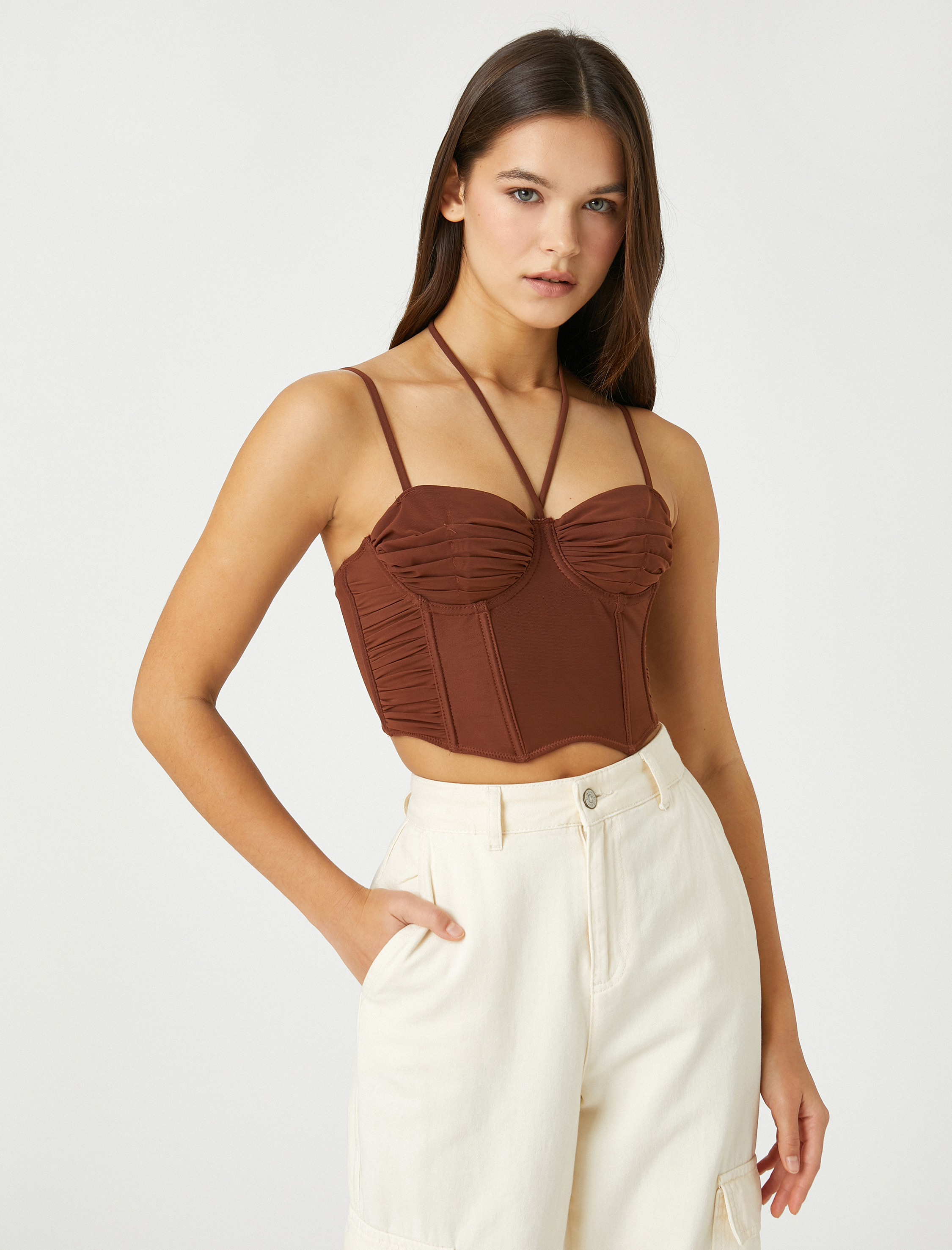   Kalp Yaka Büstiyer İnce Askılı