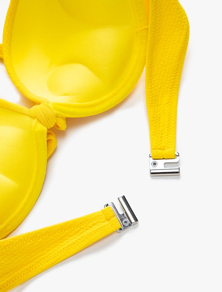  Push Up Bikini Üstü Dokulu Boyundan Bağlamalı Fiyonk Detaylı