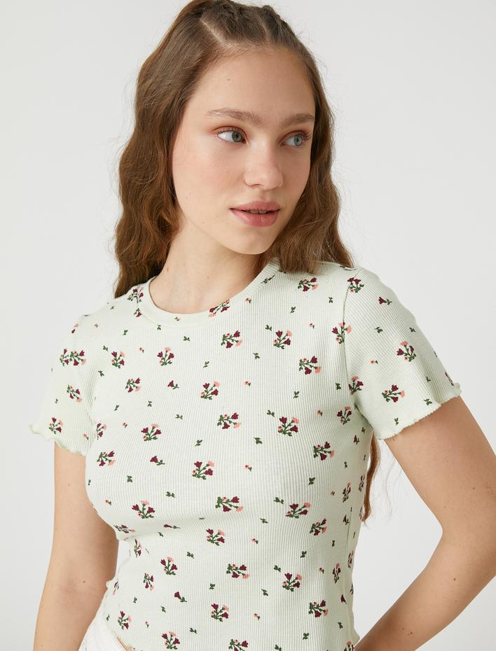  Crop Tişört Kısa Kollu Çiçek Baskılı Bisiklet Yaka