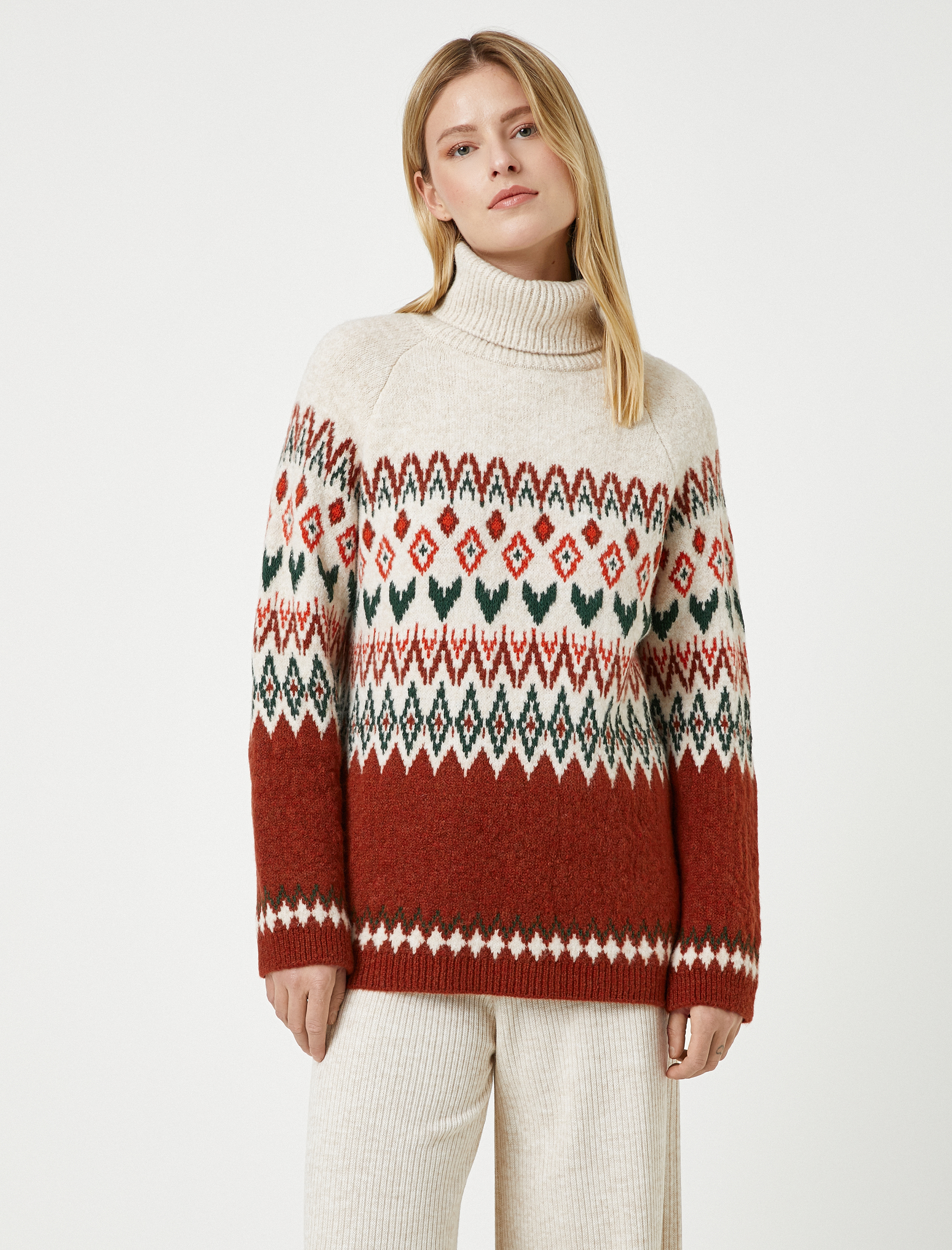   Koton X Şahika Ercümen - Boğazlı Yaka Örgü Kazak