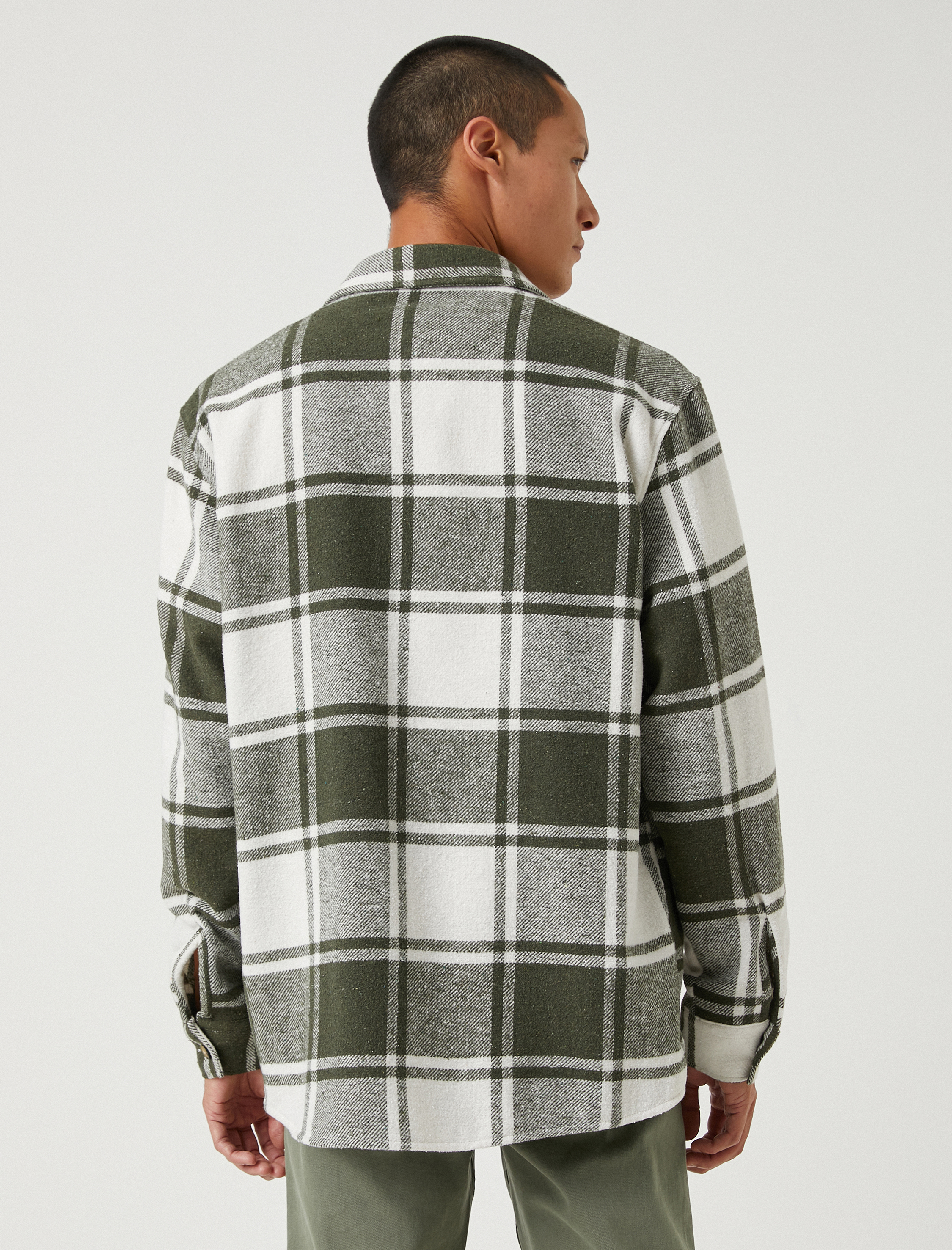   Ekoseli Oduncu Gömleği Cep Detaylı Düğmeli Uzun Kollu