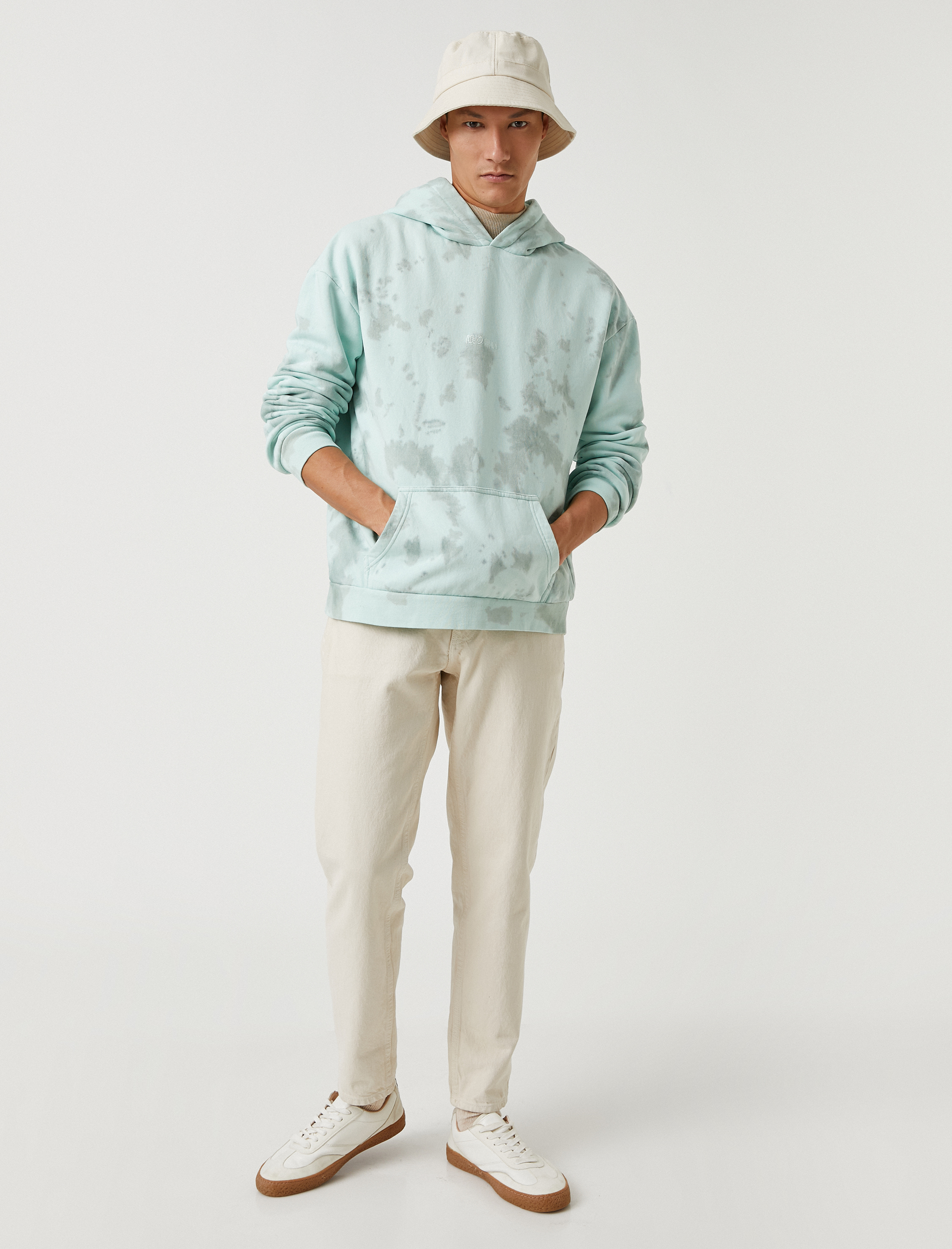   Kapşonlu Oversize Sweatshirt Şardonlu Uzakdoğu İşlemeli Soyut Desenli Cepli