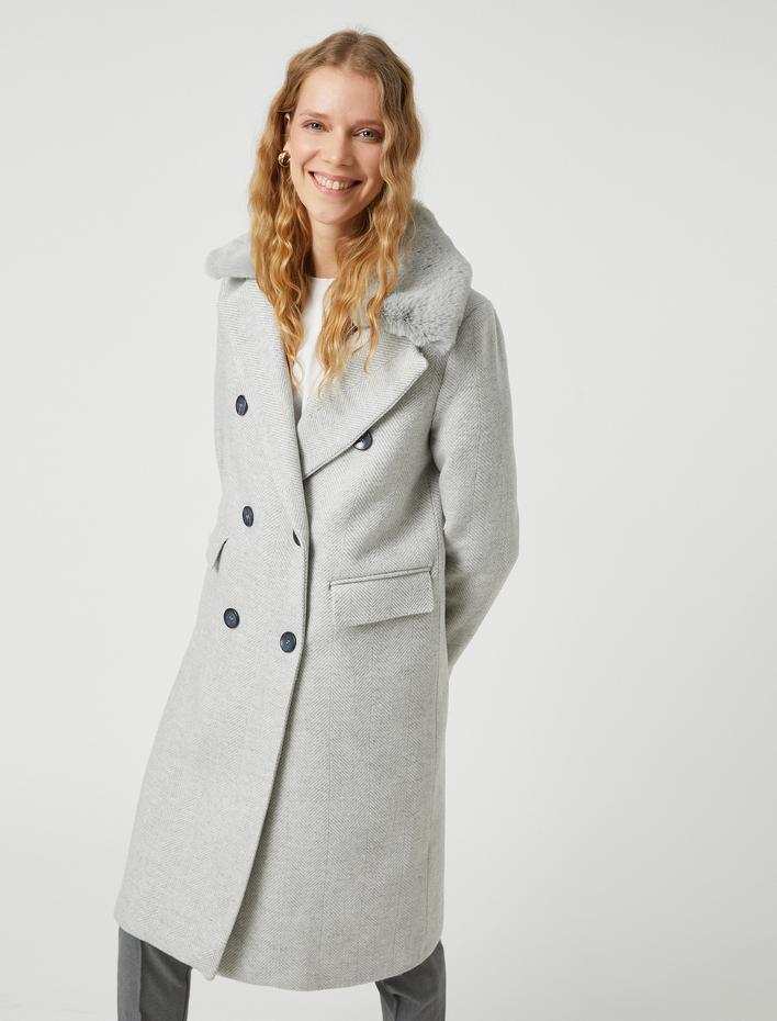  Oversize Kruvaze Kaşe Kaban Yakası Çıkarılabilir Peluş Detaylı Cepli