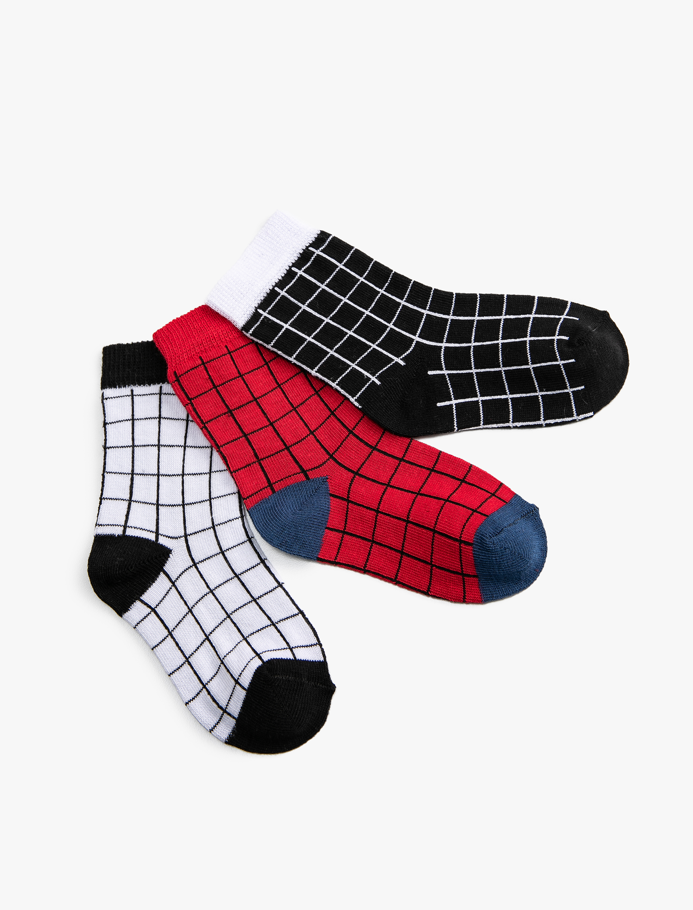 Koton 3’lü Çok Renkli Geometrik Baskılı Çorap Seti. 1