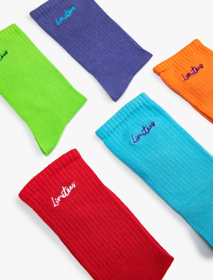 Kadın 5'li Soket Çorap Seti Slogan İşlemeli