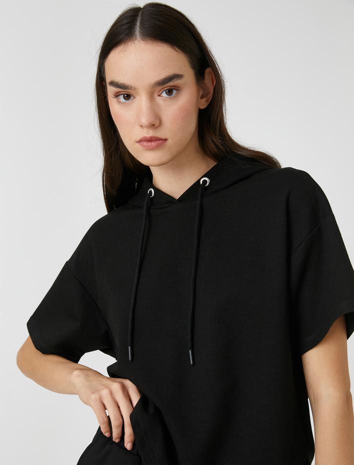  Kapüşonlu Sweatshirt Kısa Kollu Relax Fit