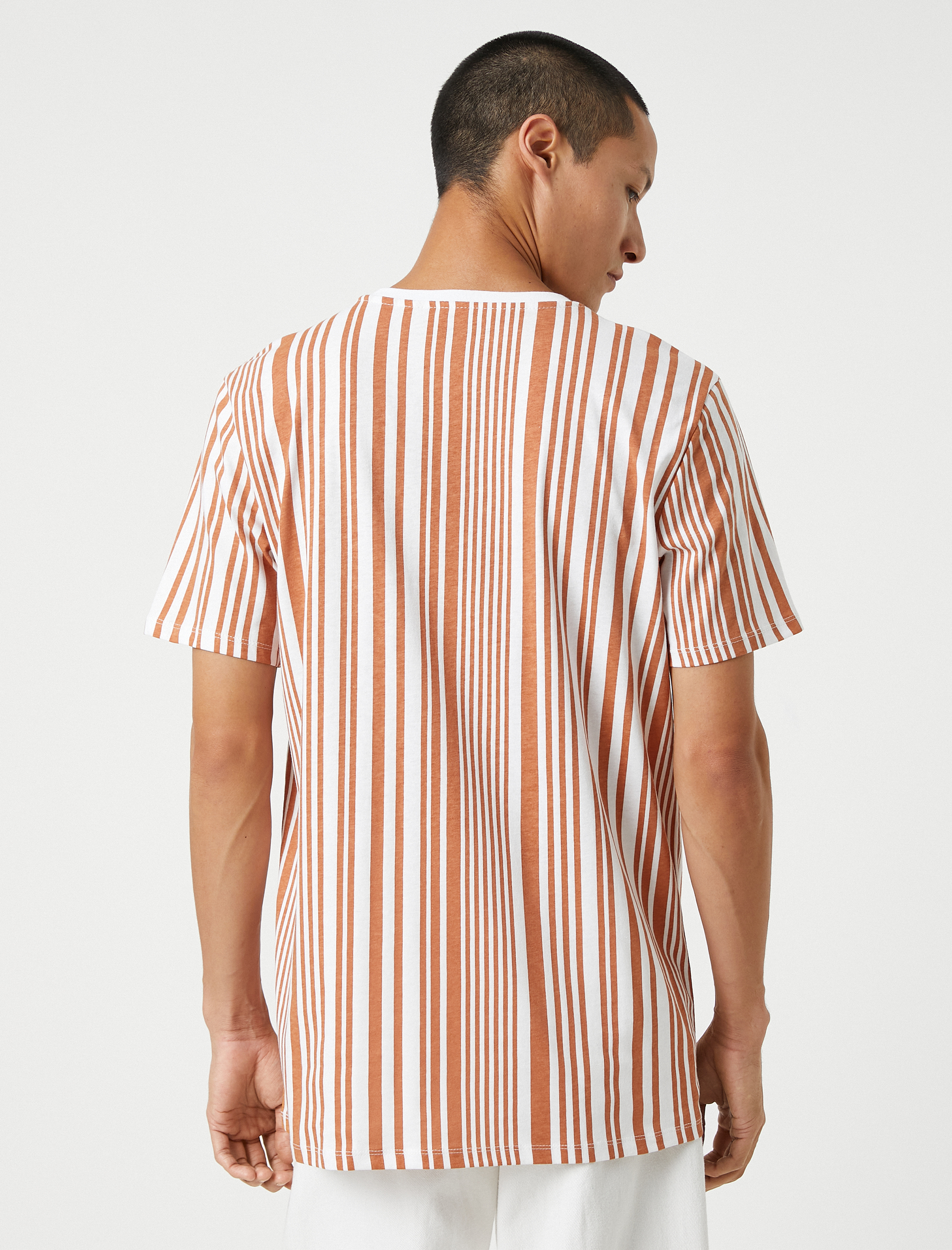   Basic Tişört Bisiklet Yaka Kısa Kollu