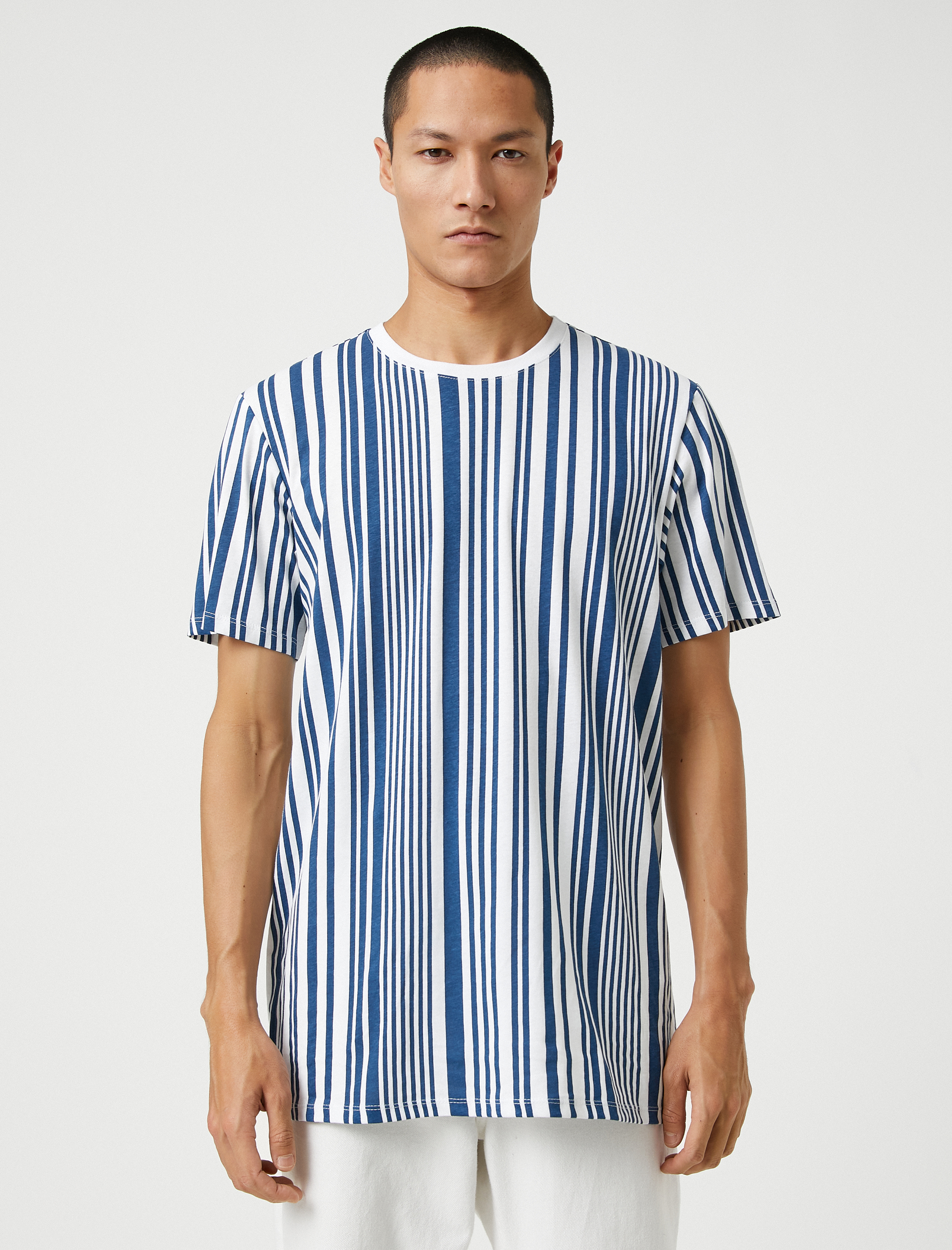   Basic Tişört Bisiklet Yaka Kısa Kollu