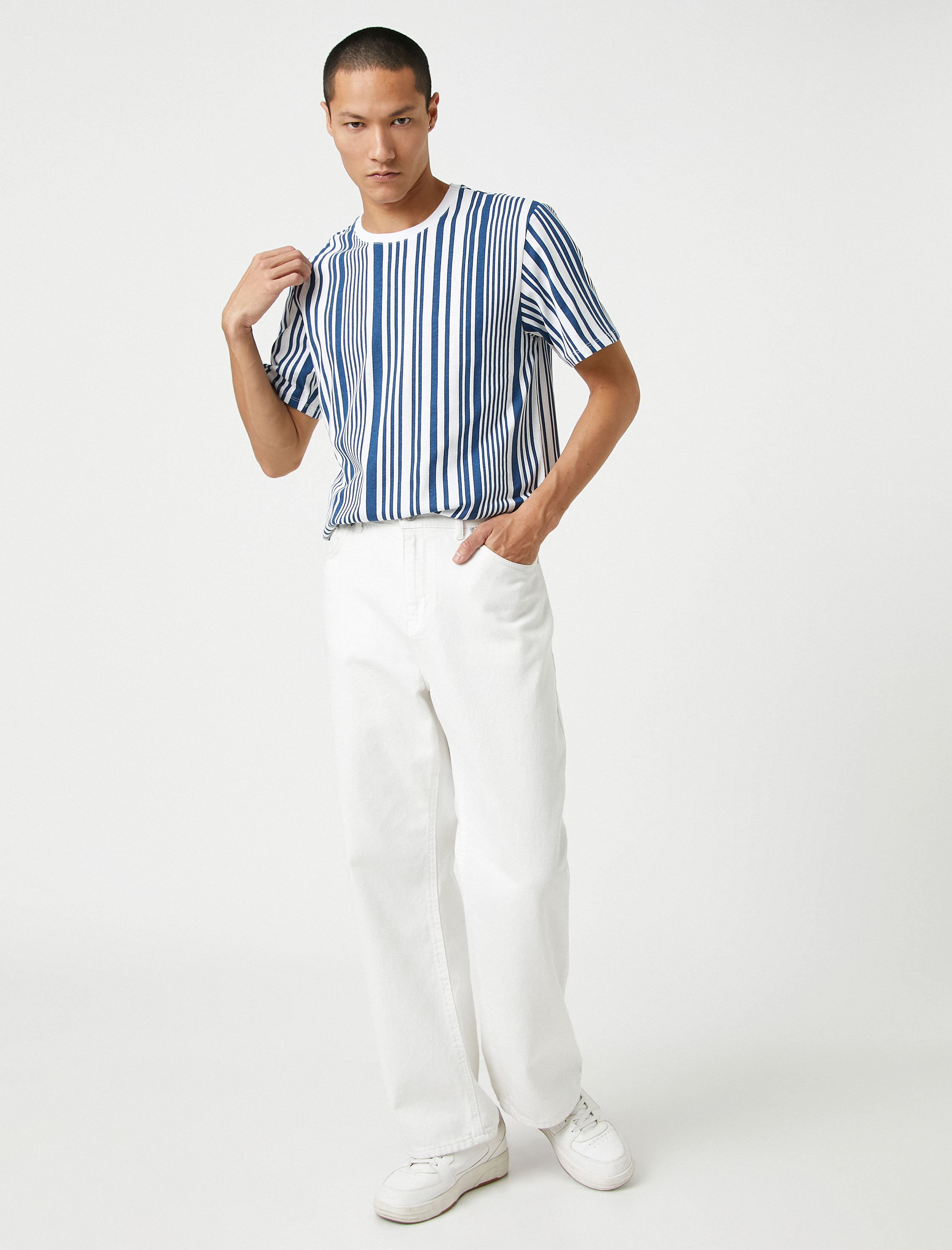   Basic Tişört Bisiklet Yaka Kısa Kollu