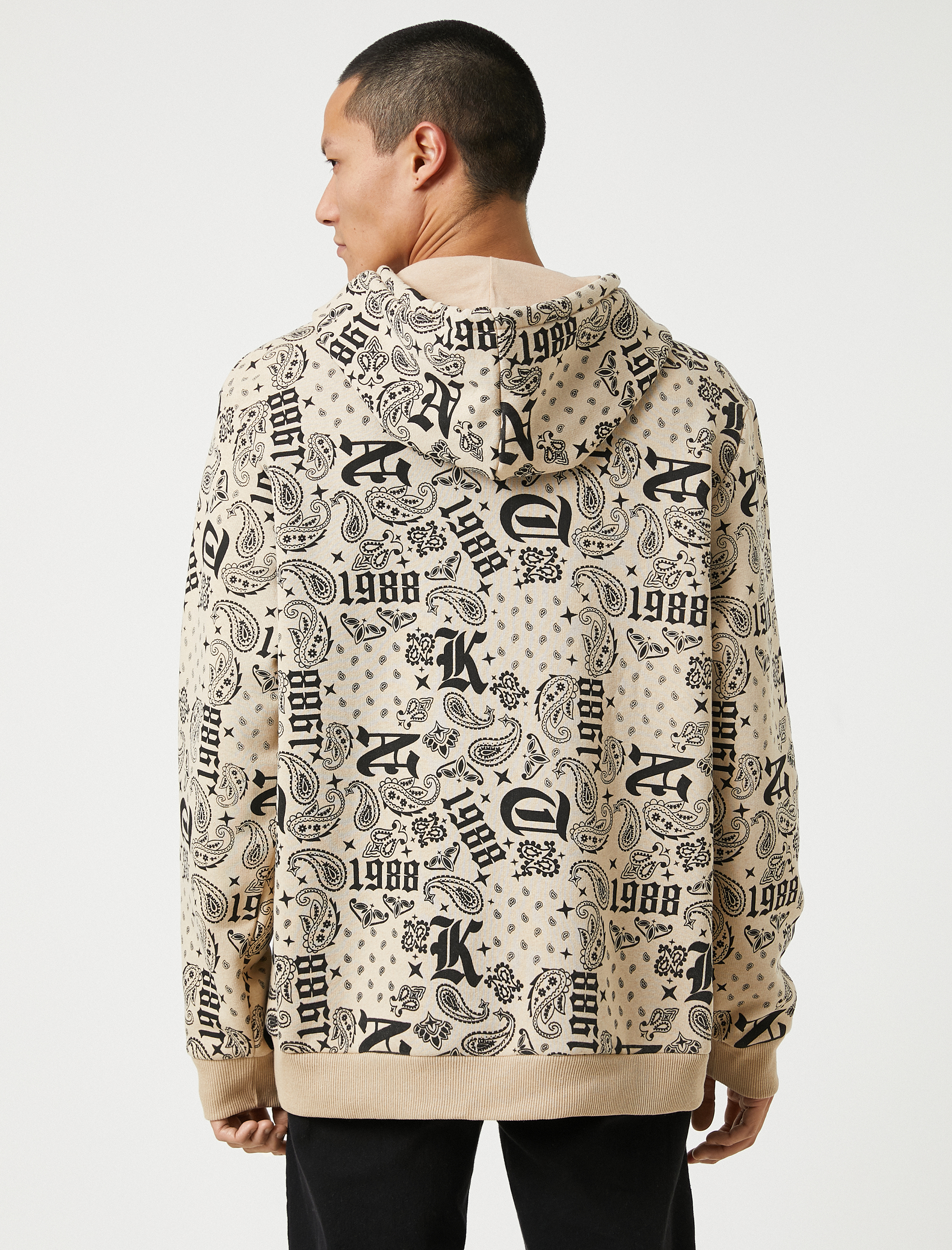 Kapşonlu Sweatshirt Şardonlu Şal Desenli