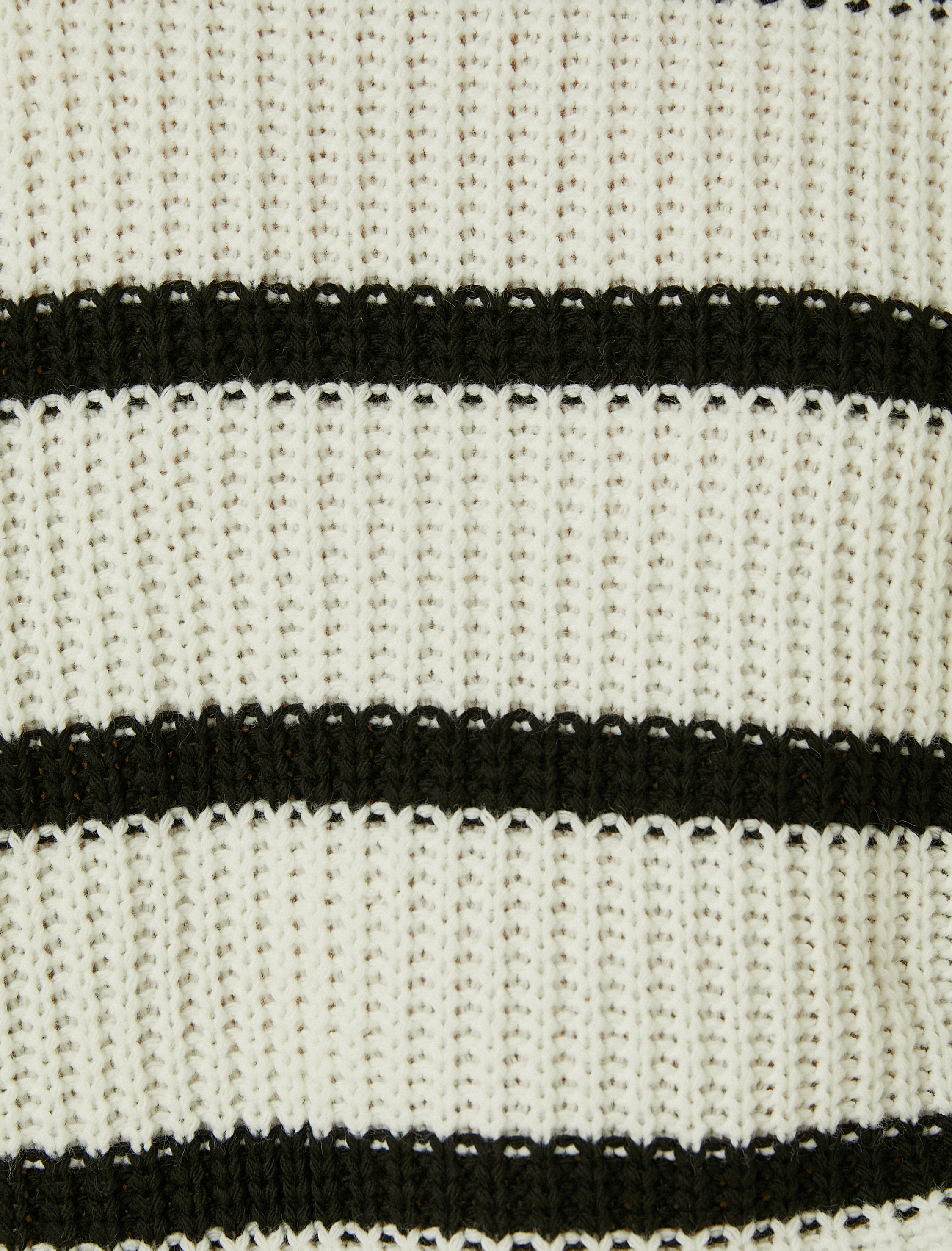   Balıkçı Yaka Örgü Kazak Kaşmir Dokulu