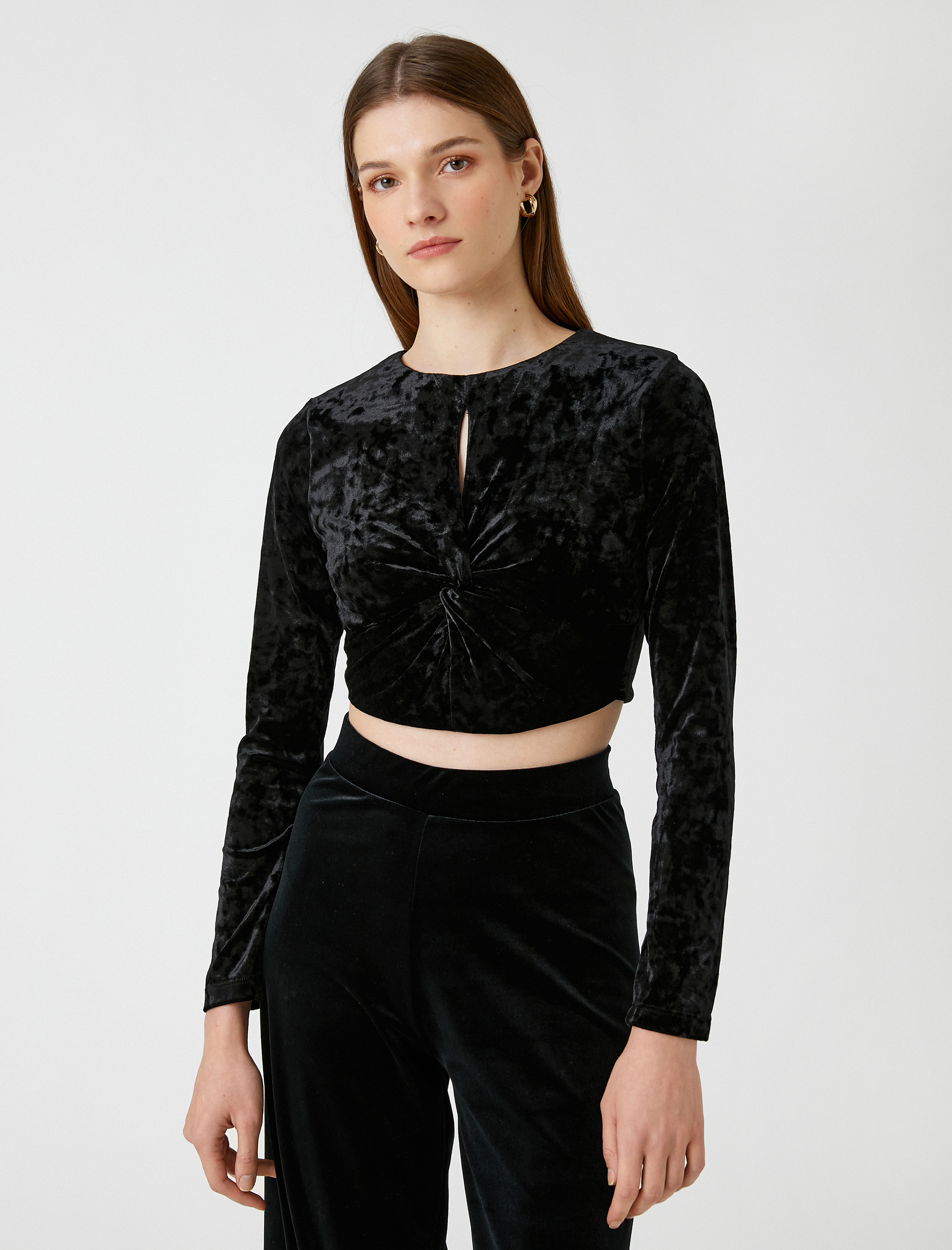   Crop Kadife Tişört Uzun Kollu Düğüm Detaylı