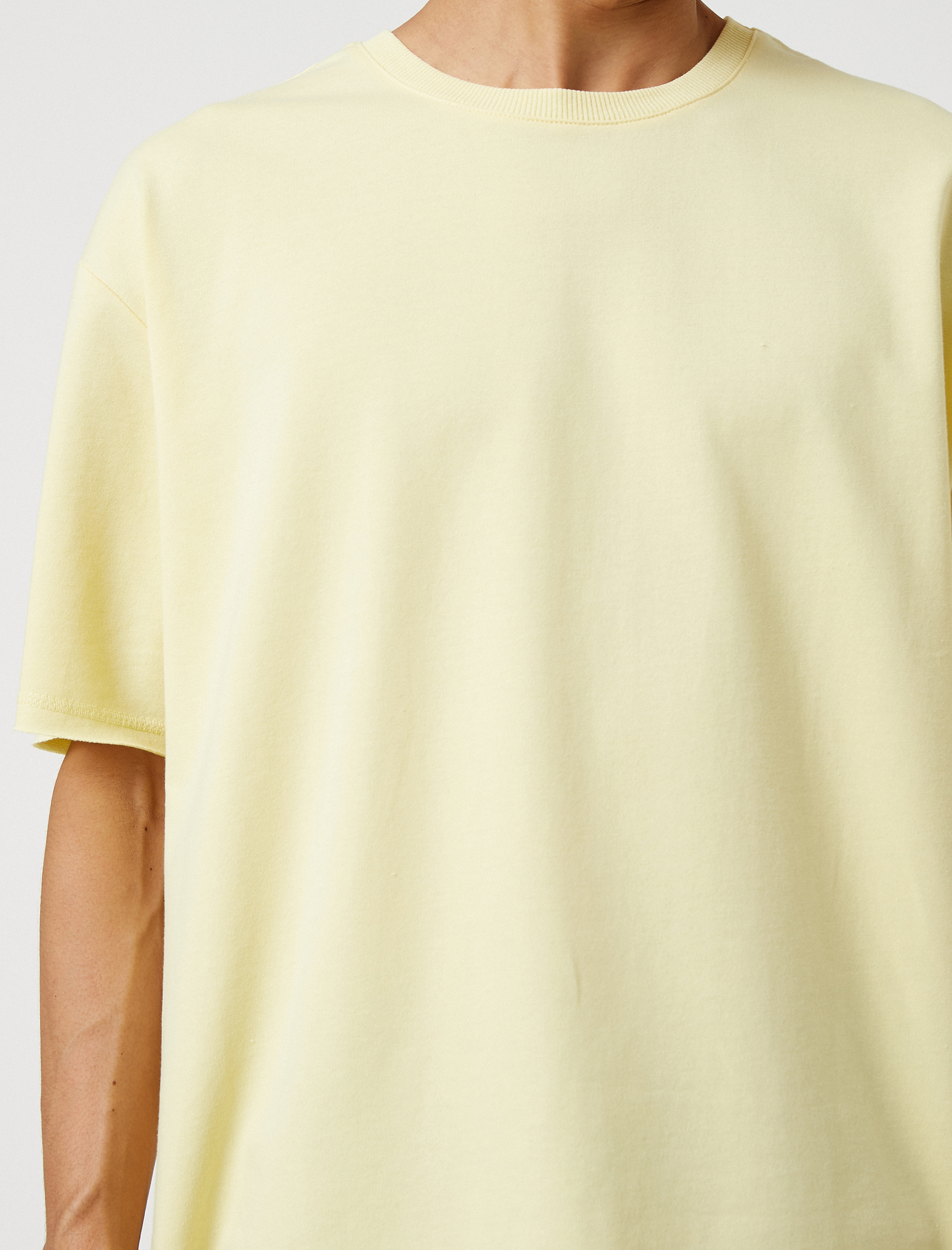   Basic Oversize Tişört Bisiklet Yaka Kısa Kollu