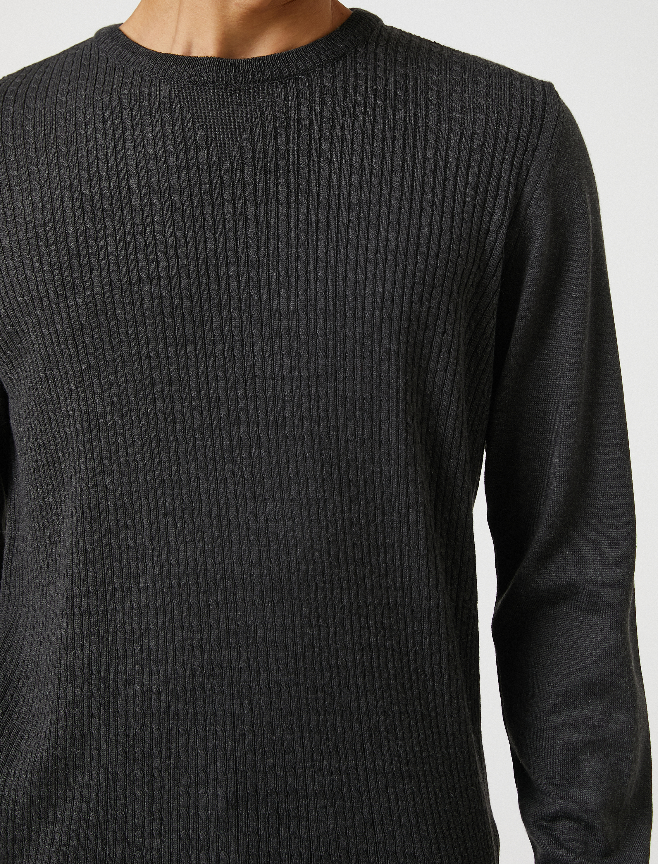   Basic Triko Kazak Örgü Detaylı Bisiklet Yaka