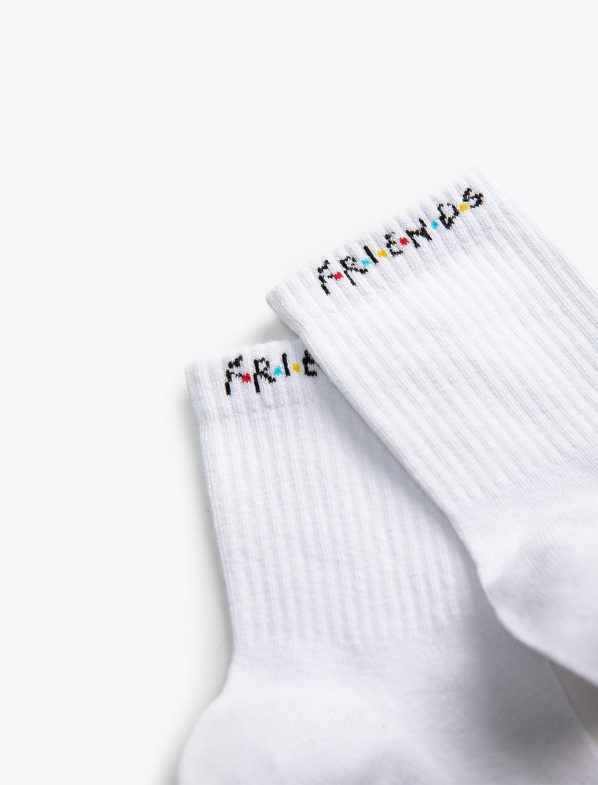  Kadın Friends Soket Çorap Lisanslı İşlemeli