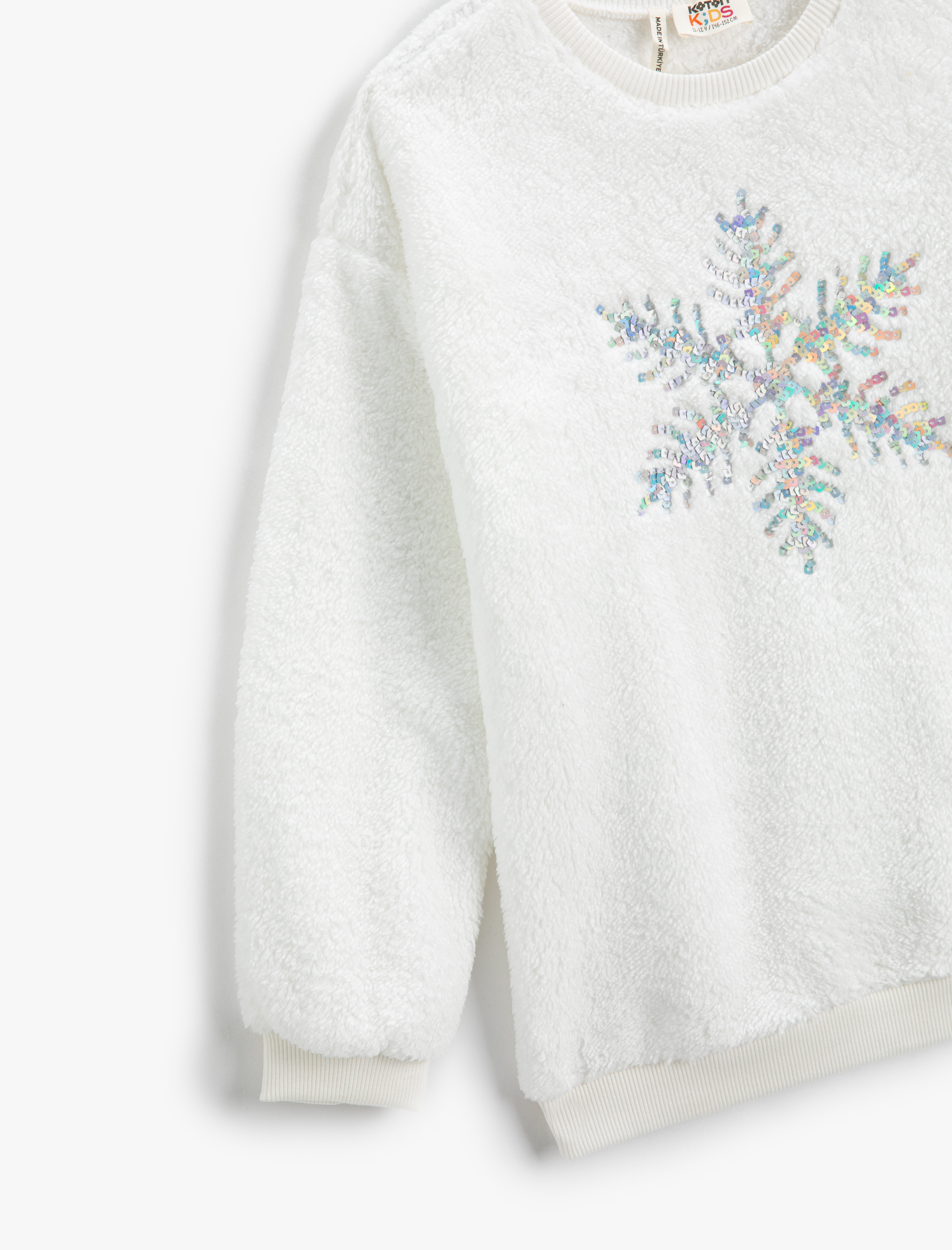  Kız Çocuk Peluş Sweatshirt Yılbaşı Temalı Kar Tanesi Detaylı Pul Payet İşlemeli