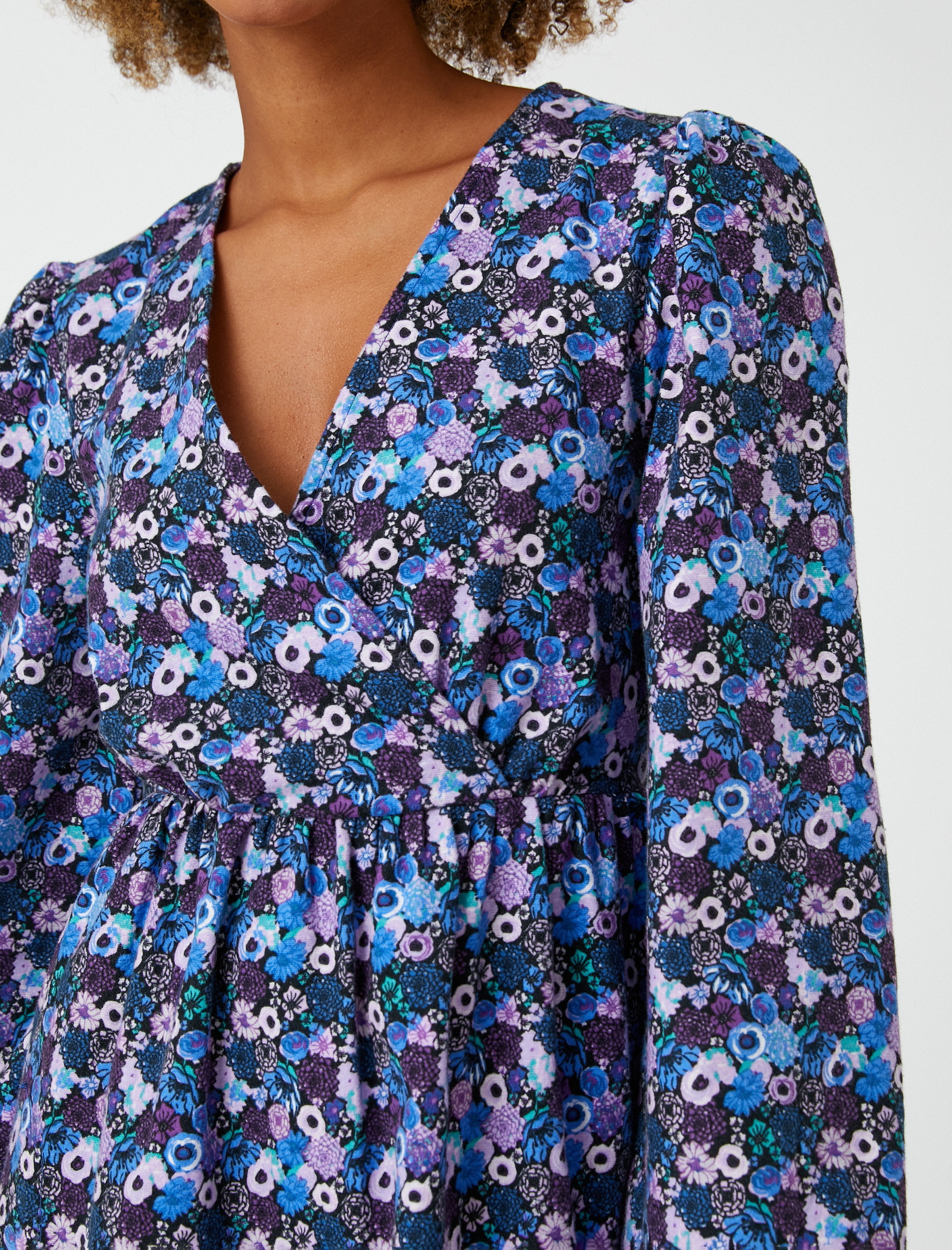   Çiçekli Kışlık Elbise Mini V Yaka Balon Kollu Anvelop