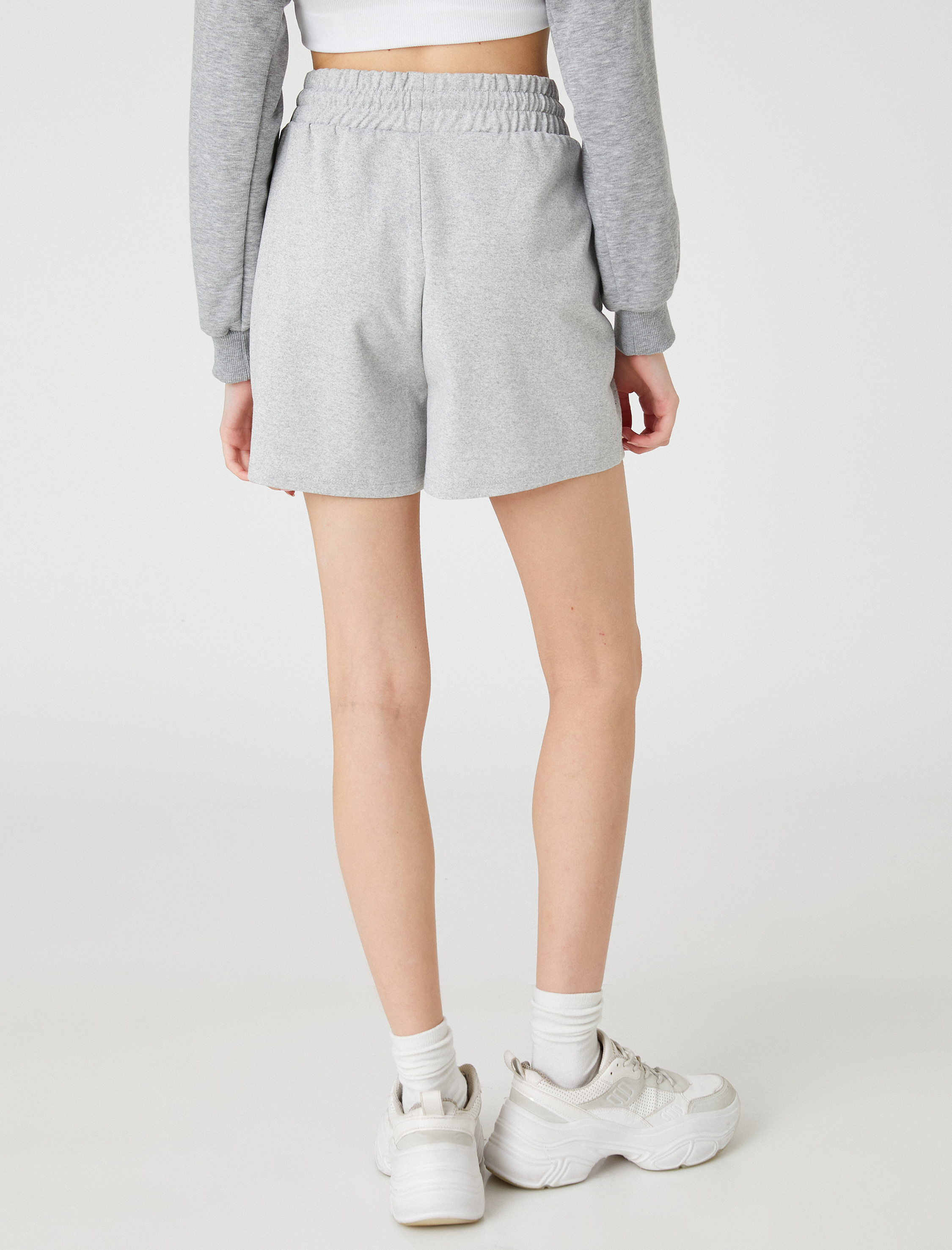   Basic Şort Beli Bağcıklı Rahat Kesim