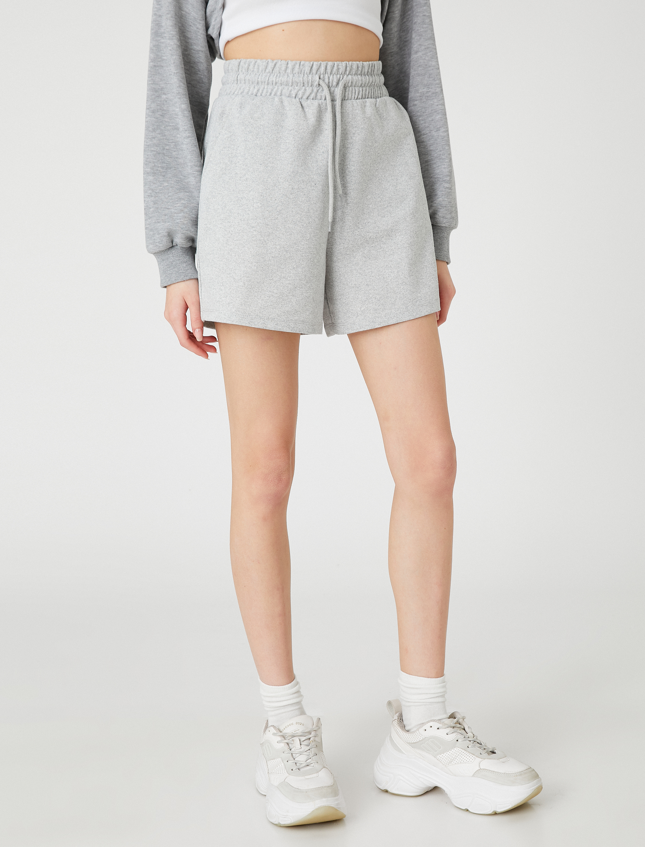   Basic Şort Beli Bağcıklı Rahat Kesim