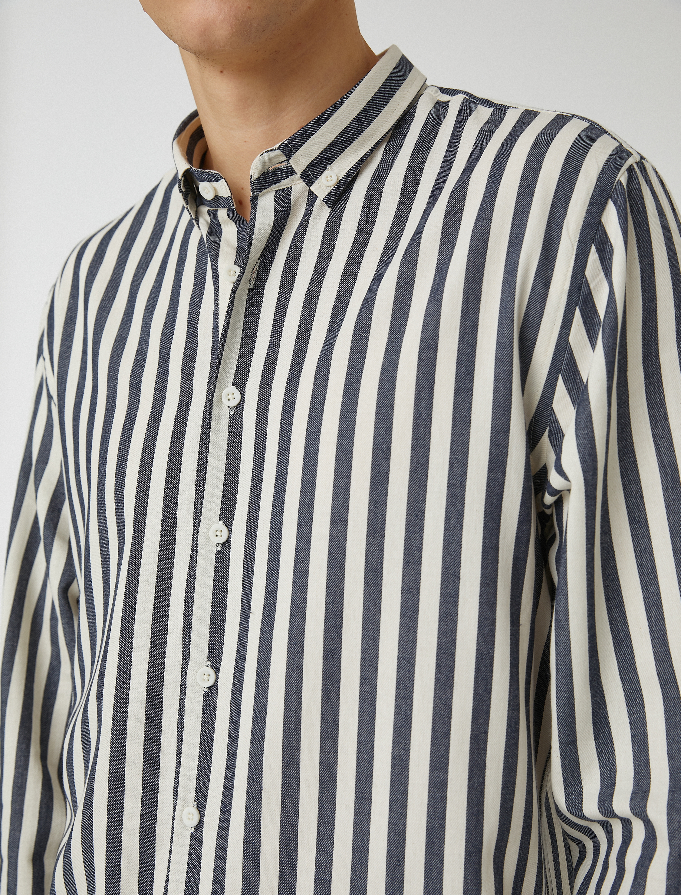   Spor Gömlek Uzun Kollu Klasik Yaka Slim Fit