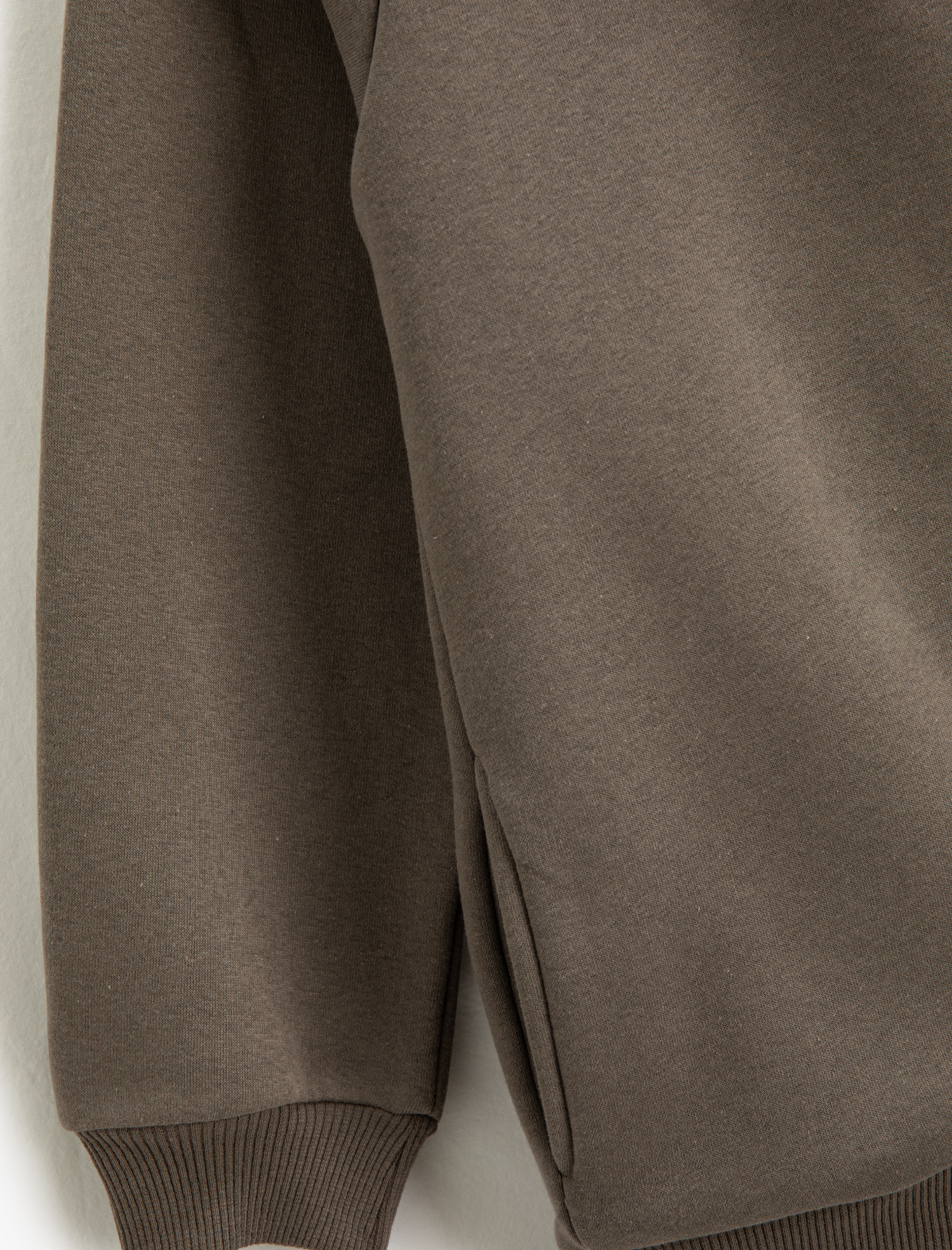  Erkek Çocuk Peluş Astarlı Fermuarlı Hırka Kapüşonlu Uzun Kollu Cepli Şardonlu