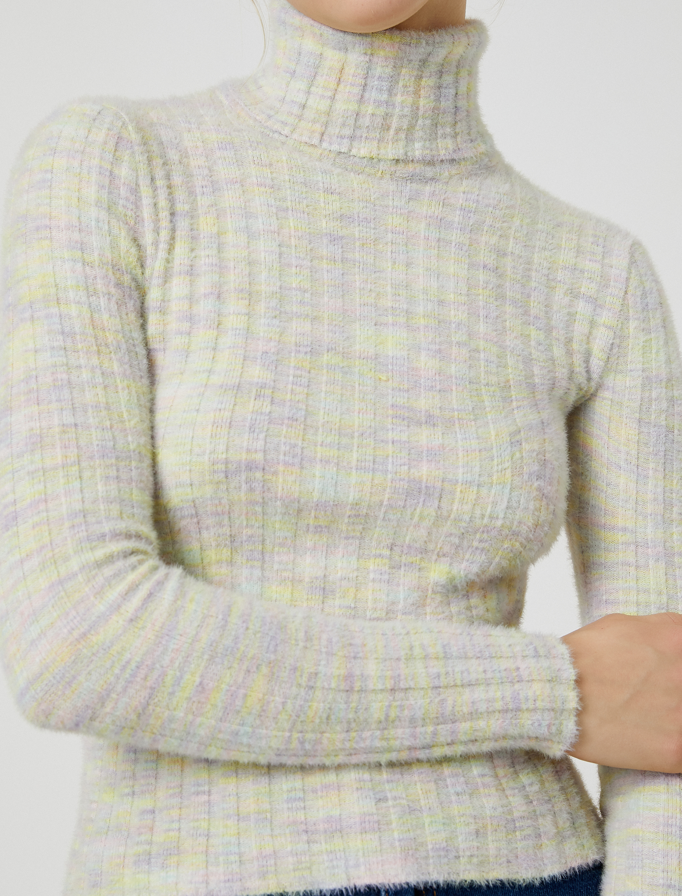   Koton X Şahika Ercümen - Yumuşak Dokulu Balıkçı Yaka Triko Kazak