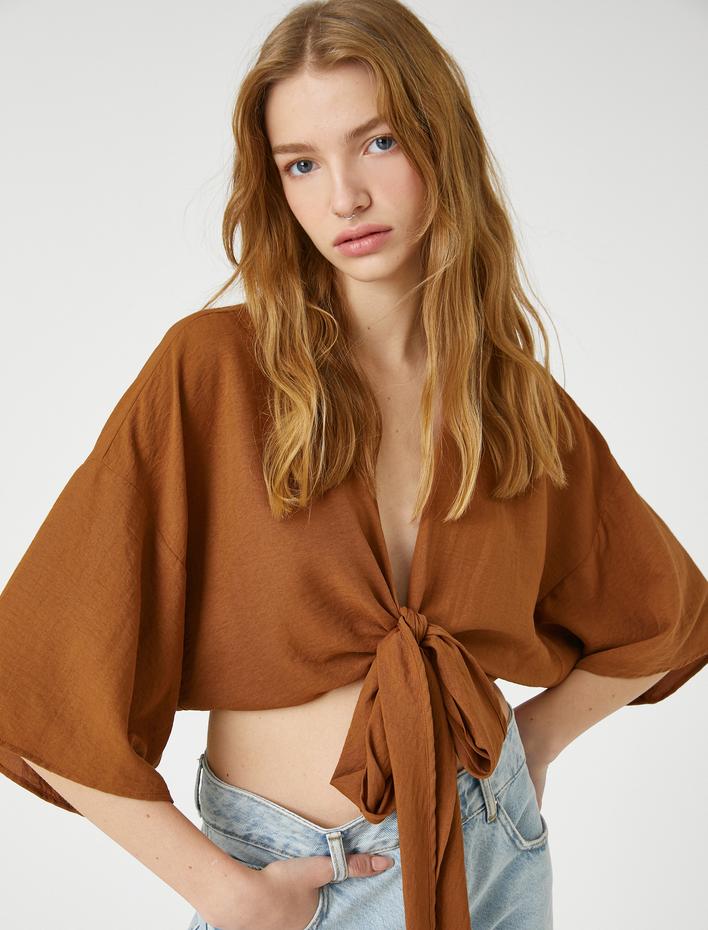  Crop Kimono Önden Bağlama Detaylı Geniş Kollu