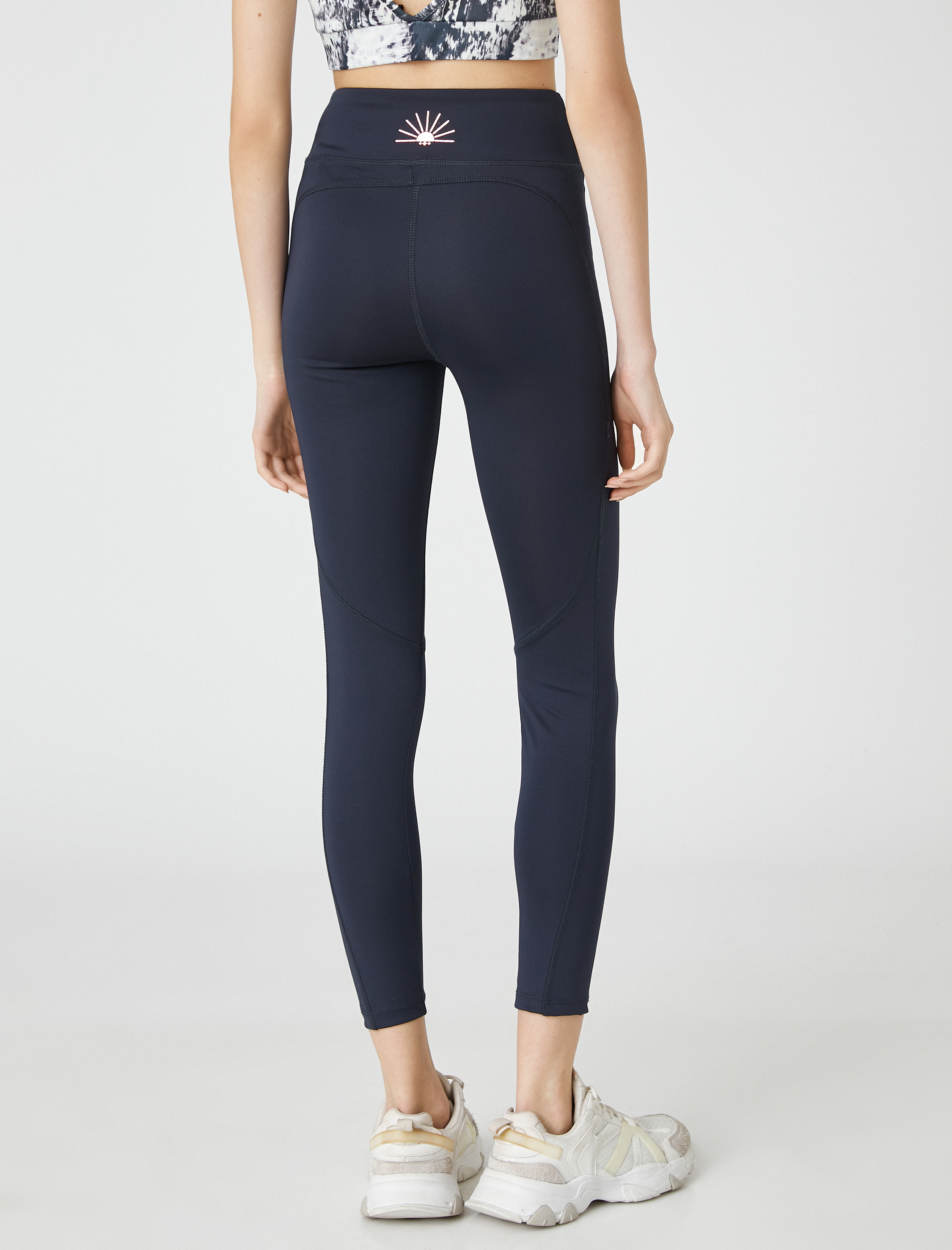   Dikiş Detaylı Yoga Taytı