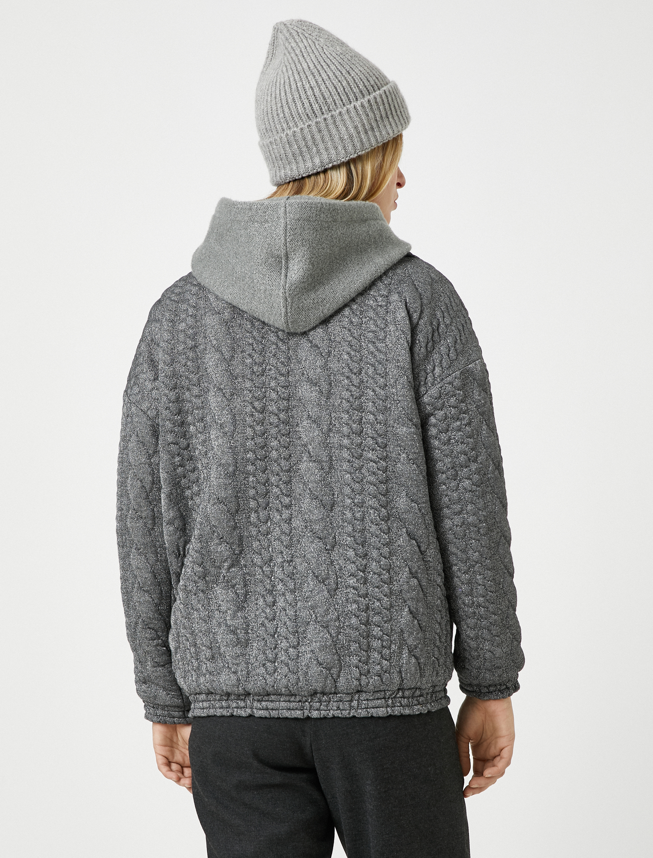   Koton X Şahika Ercümen - Örgü Görünümlü Cepli Fermuarlı Ceket