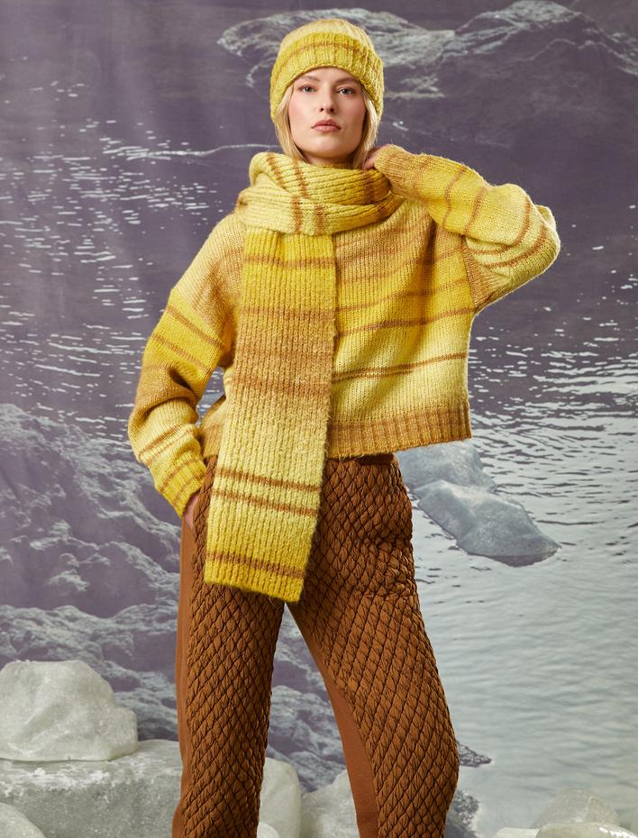  Koton X Şahika Ercümen - Balıkçı Yaka Örgü Oversize Kazak