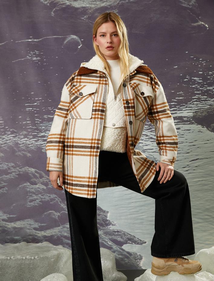  Koton X Şahika Ercümen - Düğmeli Cepli Oversize Gömlek Ceket