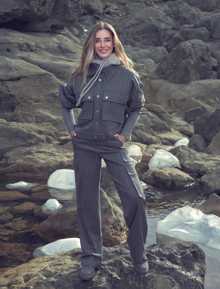  Koton X Şahika Ercümen - Cepli Çıtçıtlı Gömlek Yaka Ceket