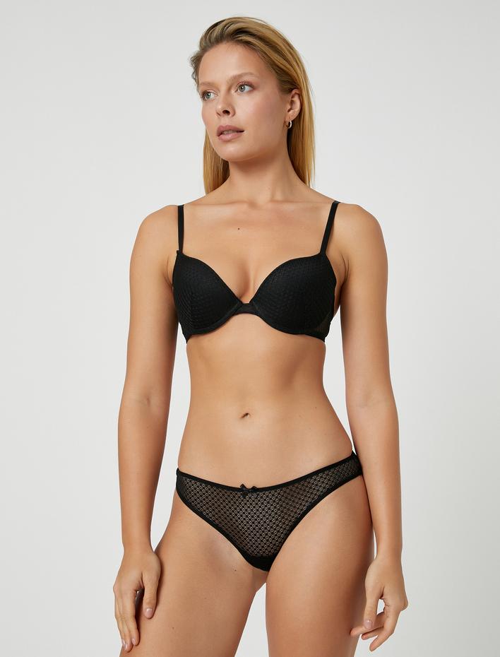  Kurdele Detaylı Brazilian Külot