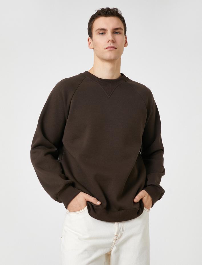  Bisiklet Yaka Sweatshirt Dikiş Detaylı Reglan Kol Şardonlu