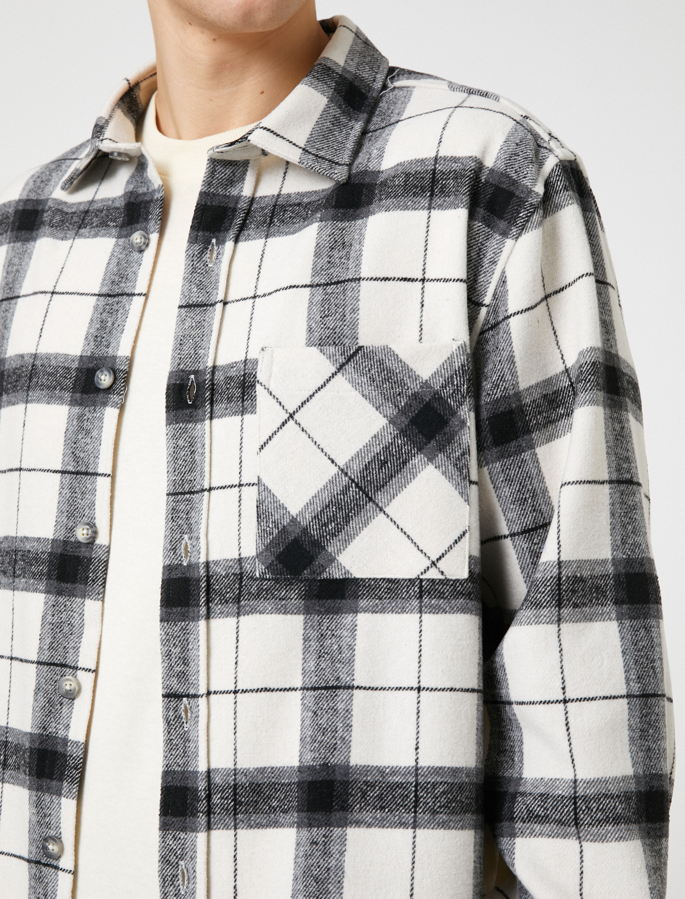   Oduncu Gömleği Klasik Yaka Cep Detaylı Düğmeli