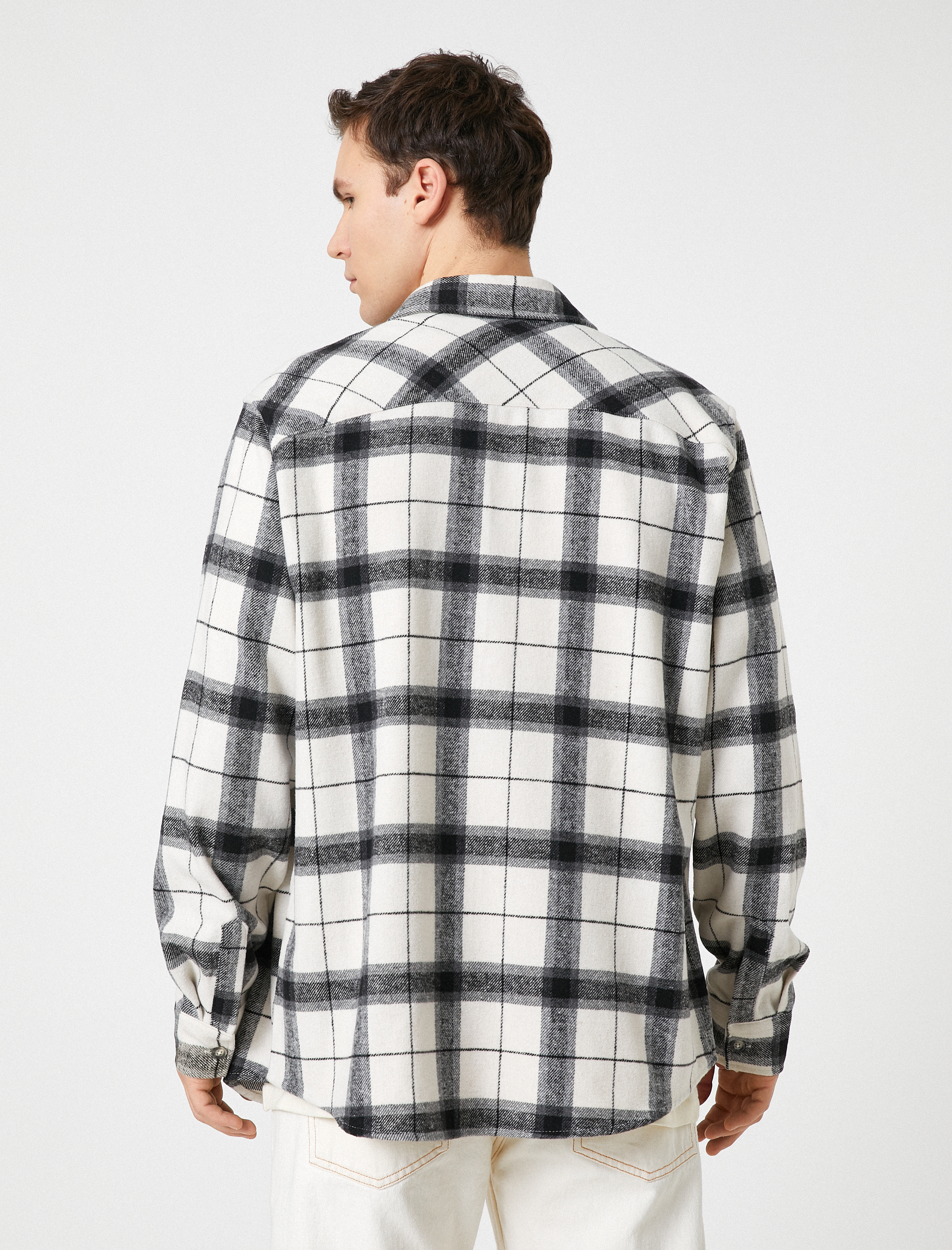   Oduncu Gömleği Klasik Yaka Cep Detaylı Düğmeli