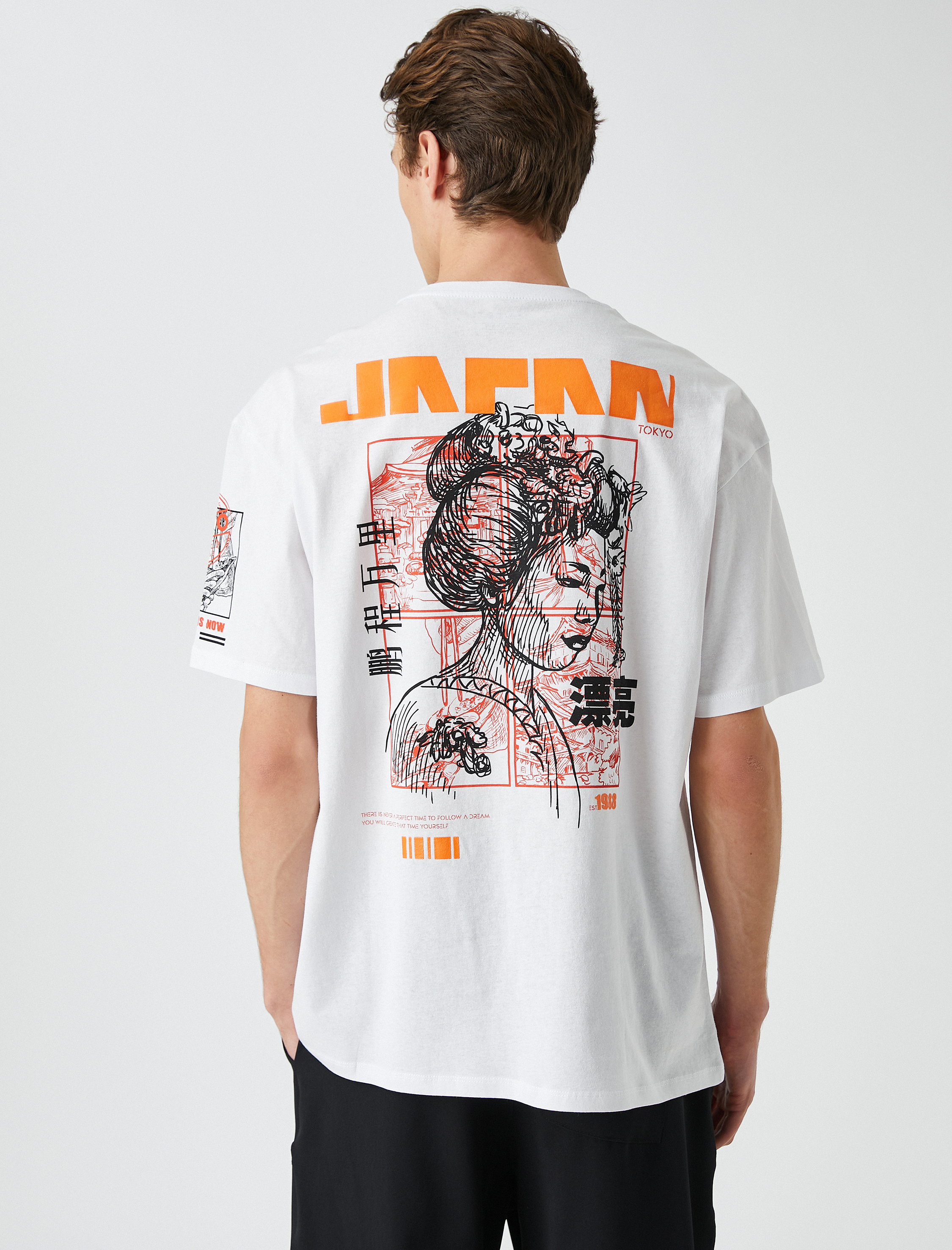   Oversize Tişört Uzakdoğu Baskılı Bisiklet Yaka Kısa Kollu