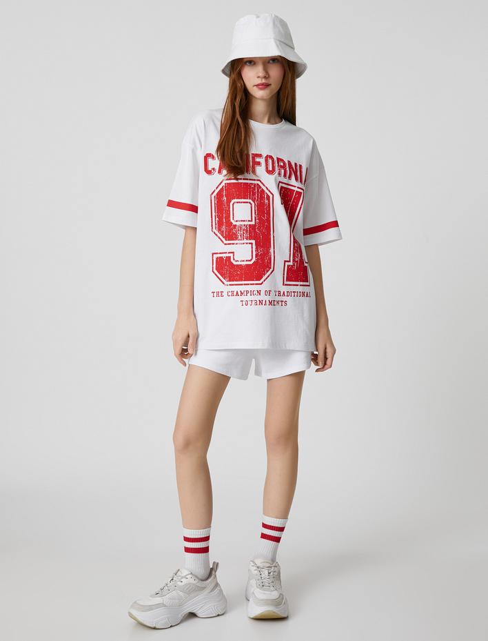  Oversize Tişört Kolej Baskılı Kısa Kollu Bisiklet Yaka