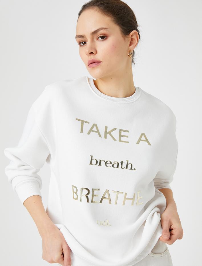  Parlak Yazı Baskılı Sweatshirt Bisiklet Yaka