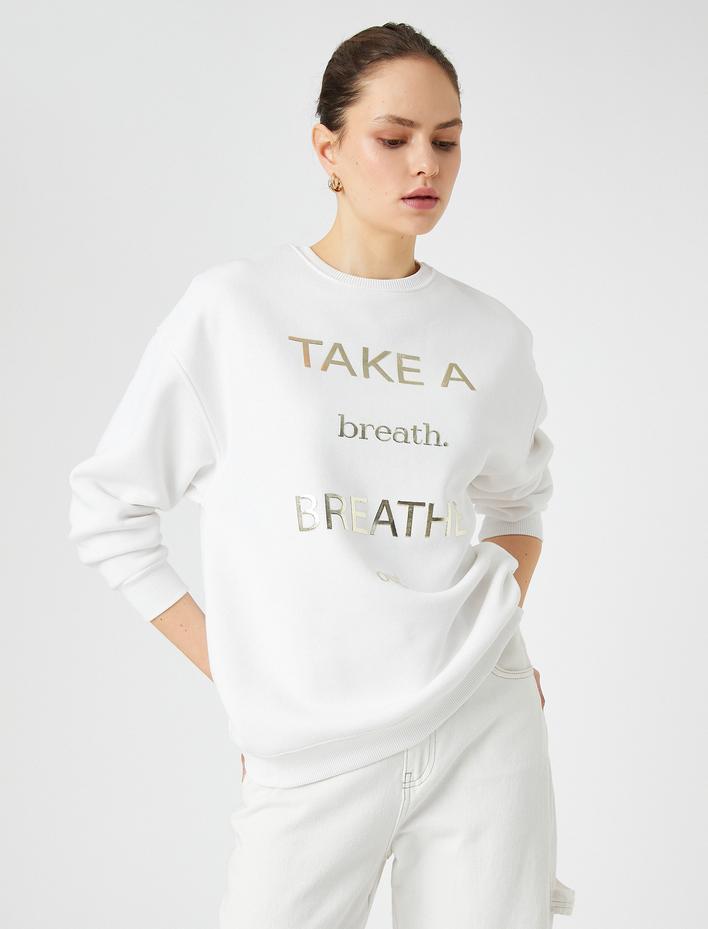  Parlak Yazı Baskılı Sweatshirt Bisiklet Yaka