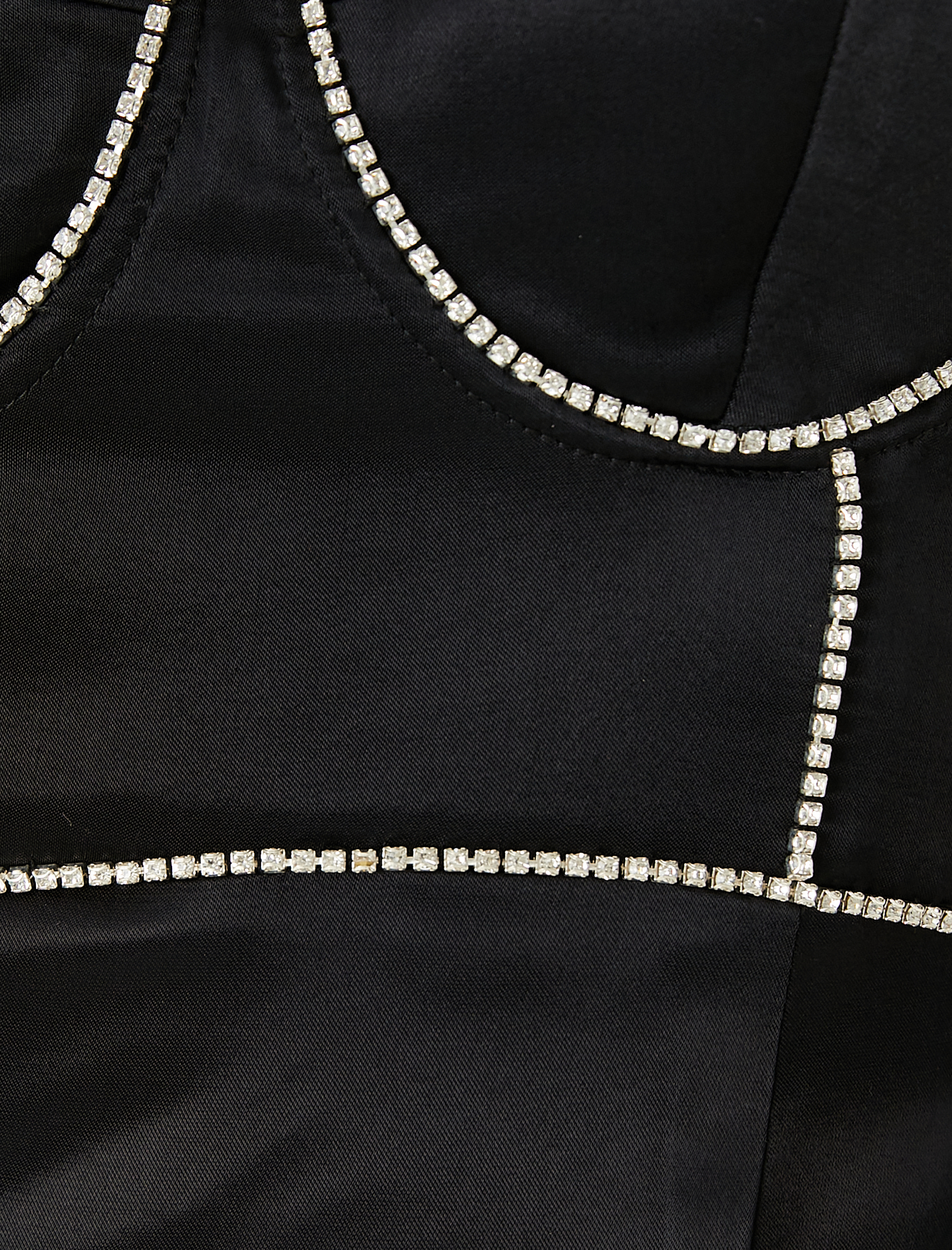   Abiye Saten Elbise Askılı Mini Balenli Su Yolu Taş Detaylı