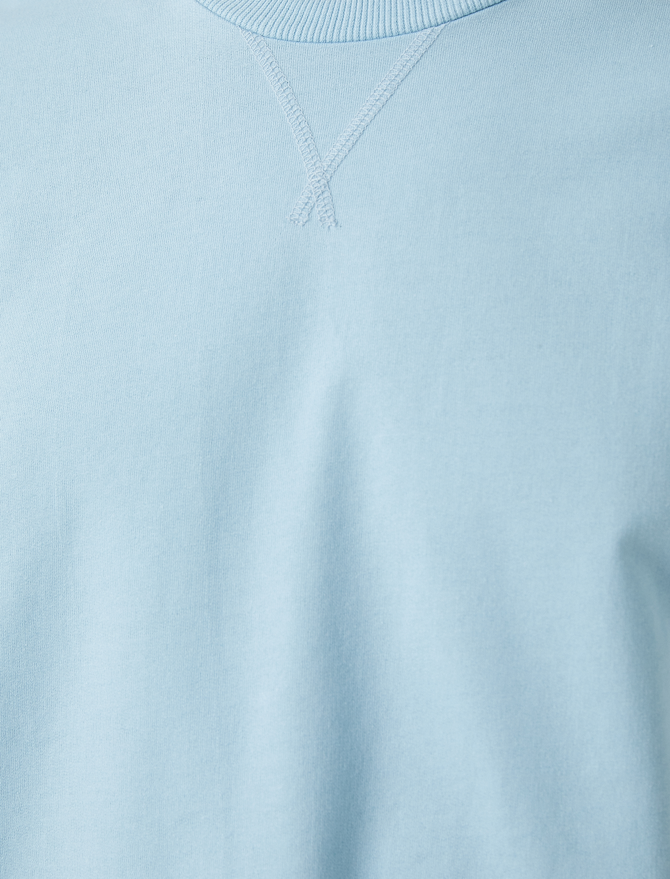   Basic Tişört Etiket Detaylı Bisiklet Yaka Kısa Kollu