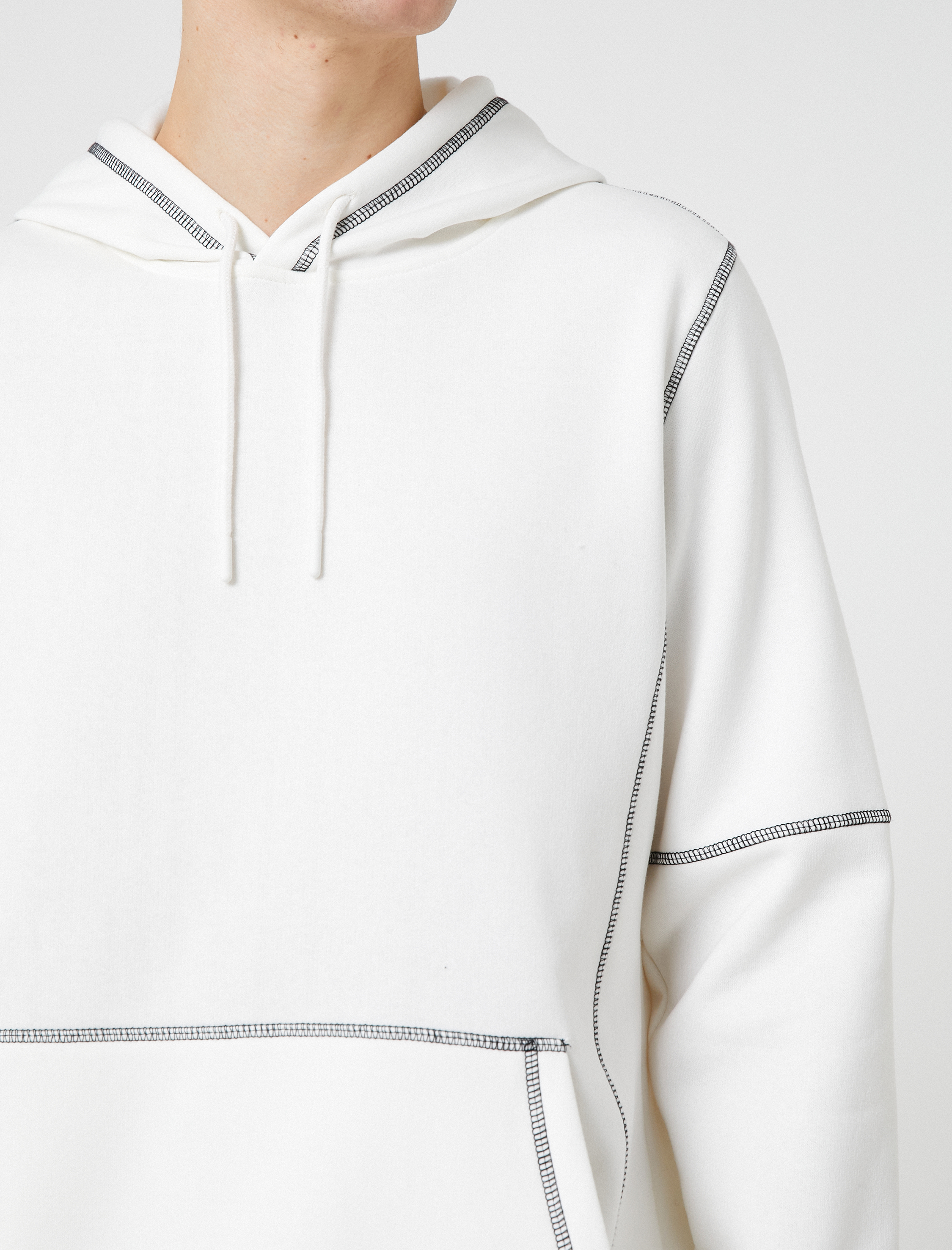   Kapşonlu Sweatshirt Dikiş Detaylı Cepli Uzun Kollu Şardonlu