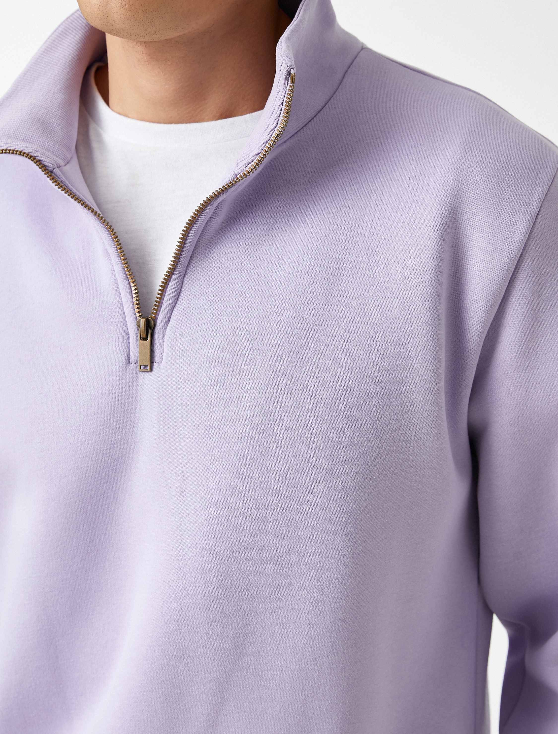   Yarım Fermuarlı Basic Sweatshirt