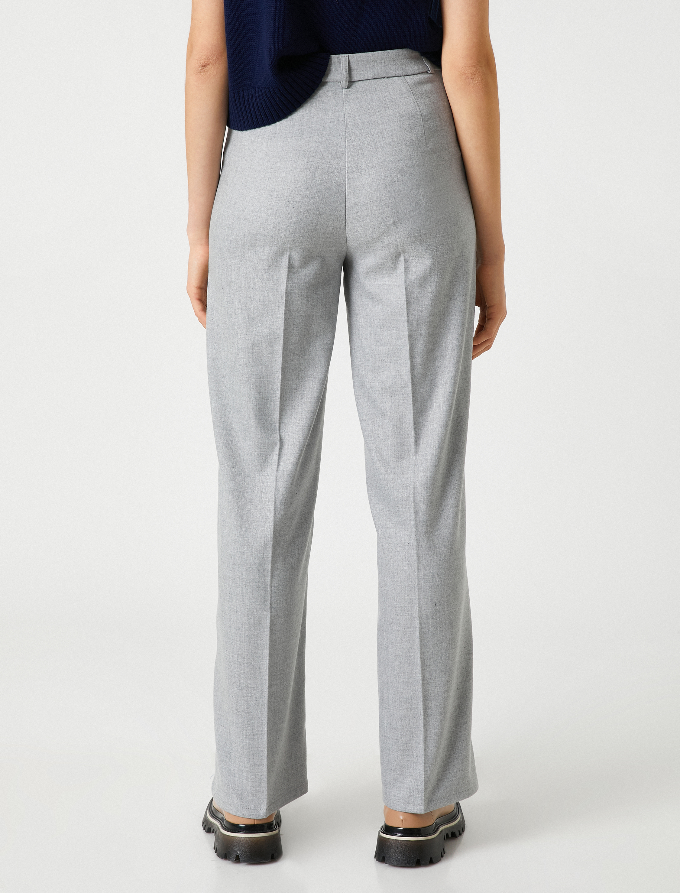   Basic Kumaş Pantolon Düz Paça Düğmeli Fermuar Kapama