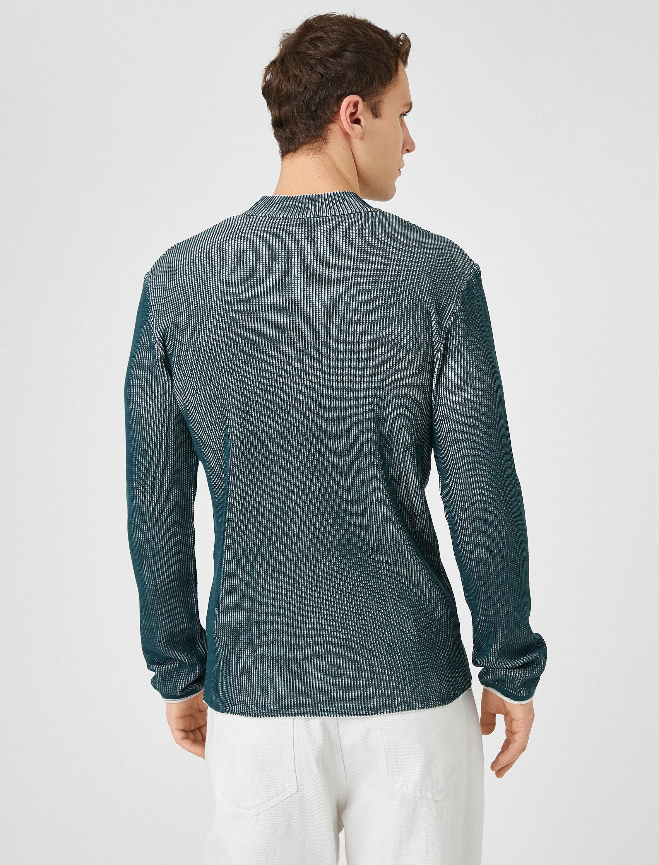   Basic Triko Kazak Yarım Balıkçı Yaka Dar Kesim