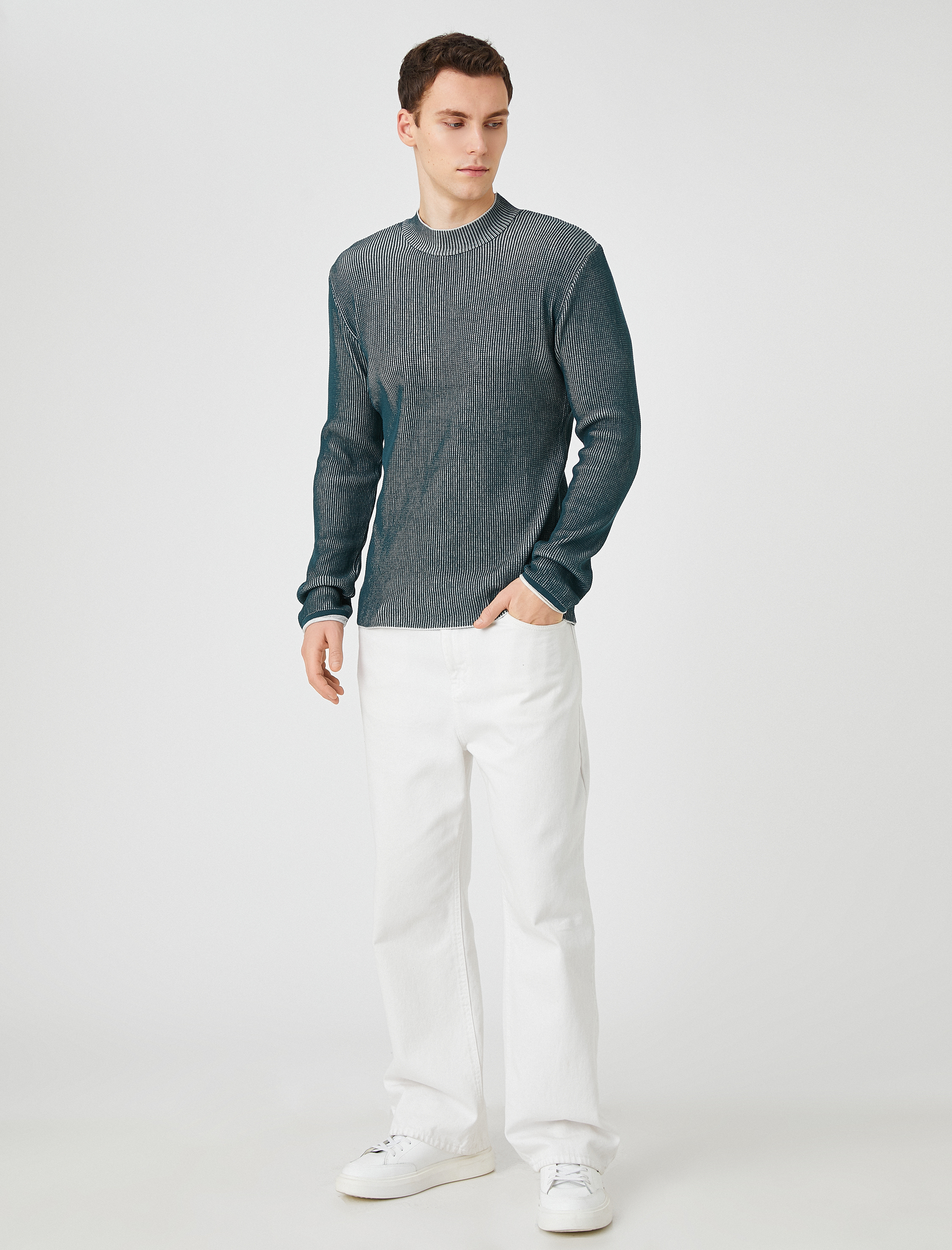   Basic Triko Kazak Yarım Balıkçı Yaka Dar Kesim