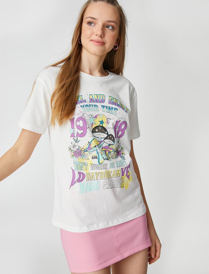  Slogan Baskılı Tişört Bisiklet Yaka Kısa Kollu