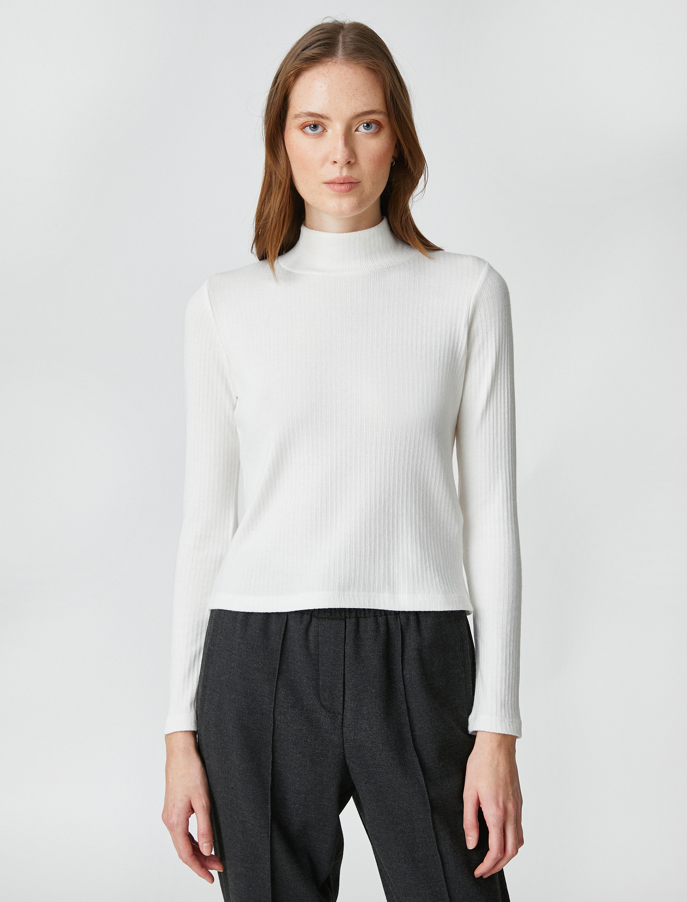   Koton X Şahika Ercümen - Ribanalı Balıkçı Yaka Basic Tişört